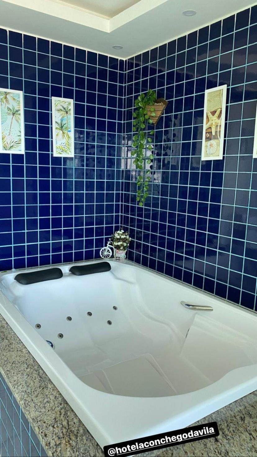 Deluxe Suite with Spa Bath photo 2