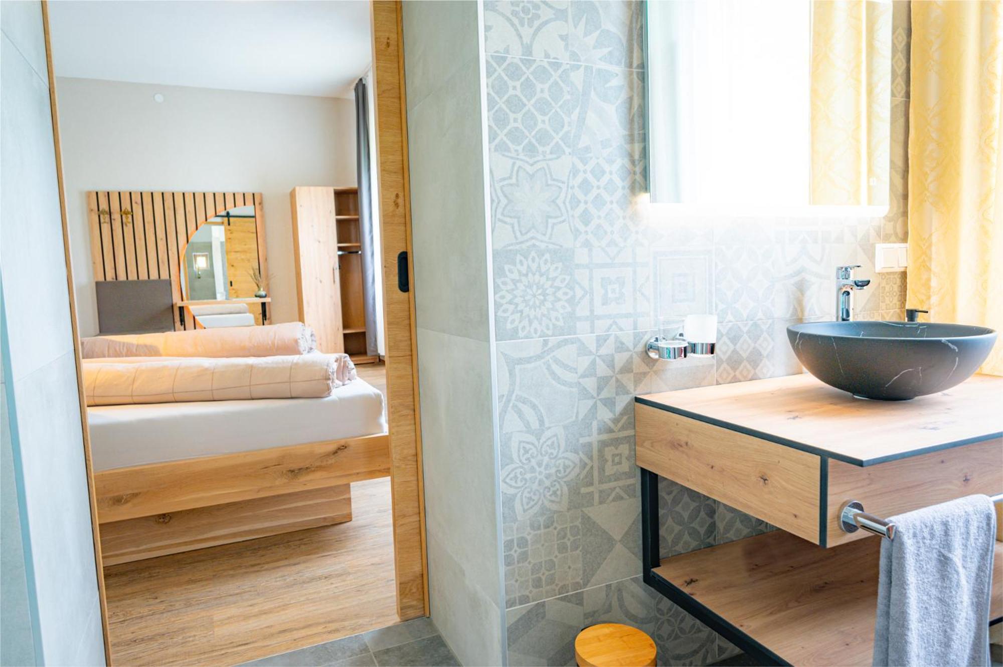 Comfort Triple Room with Shower photo 3