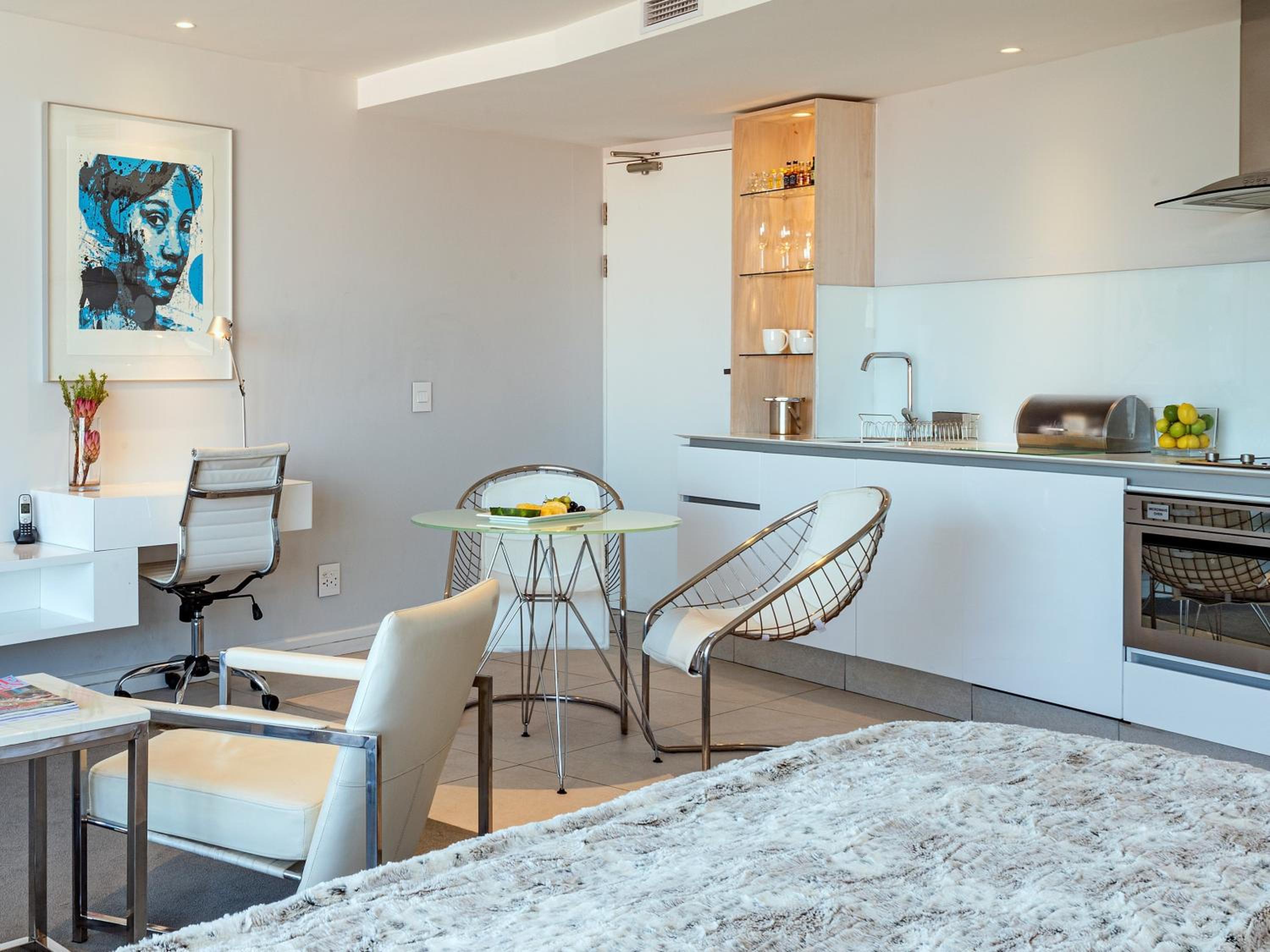 Deluxe Suite Plus with Sea View