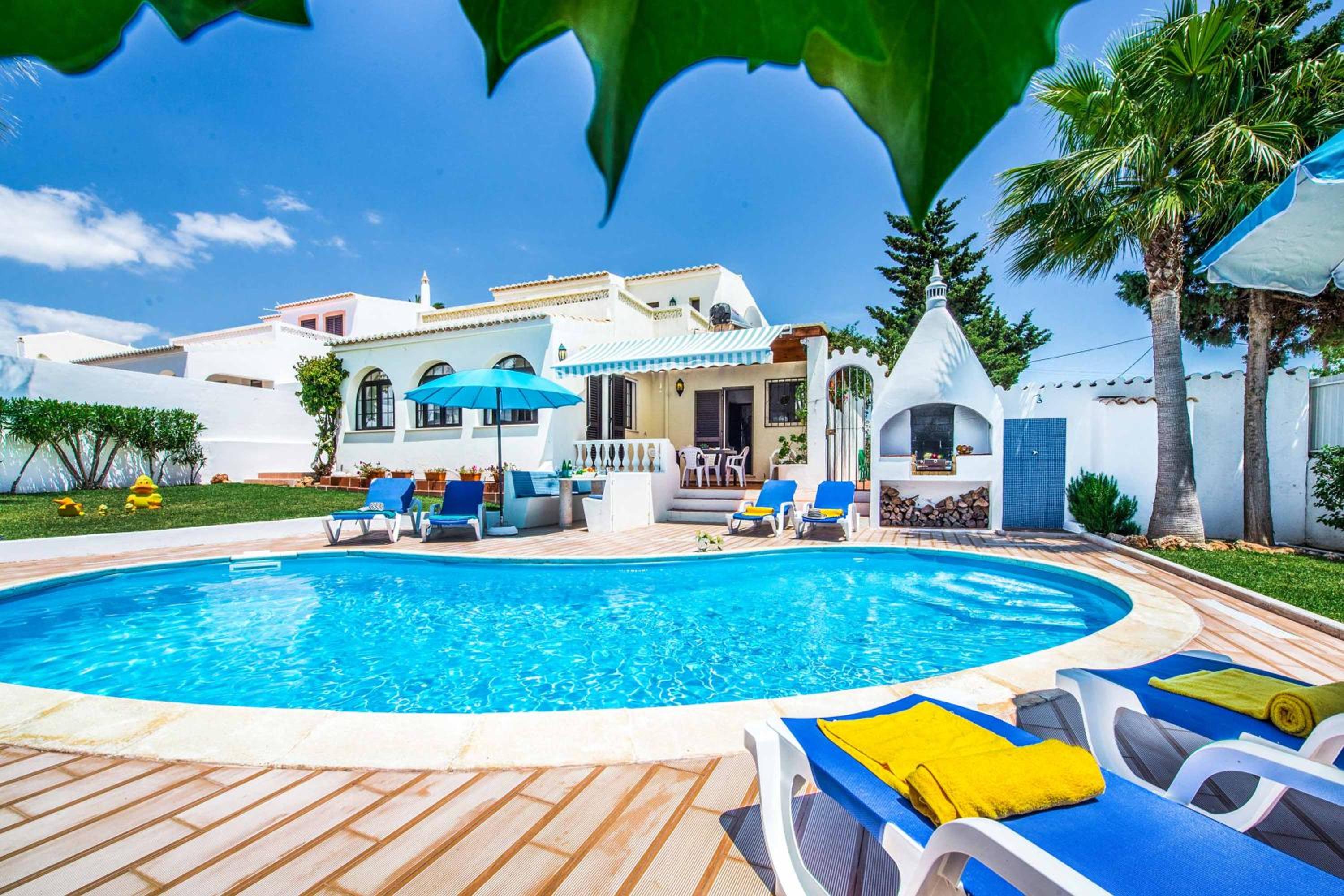 Villa photo 1