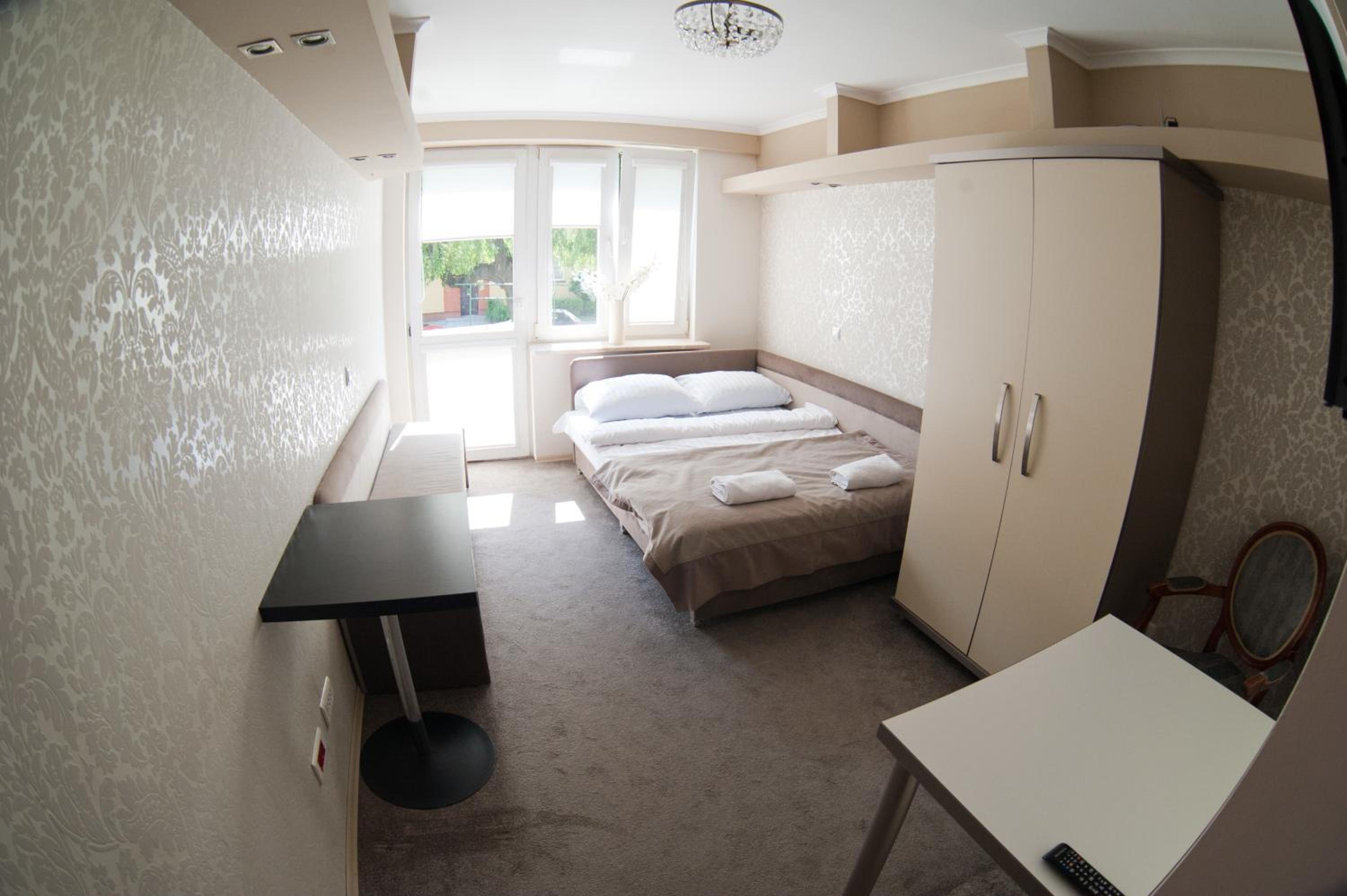 Studio Apartment photo 3