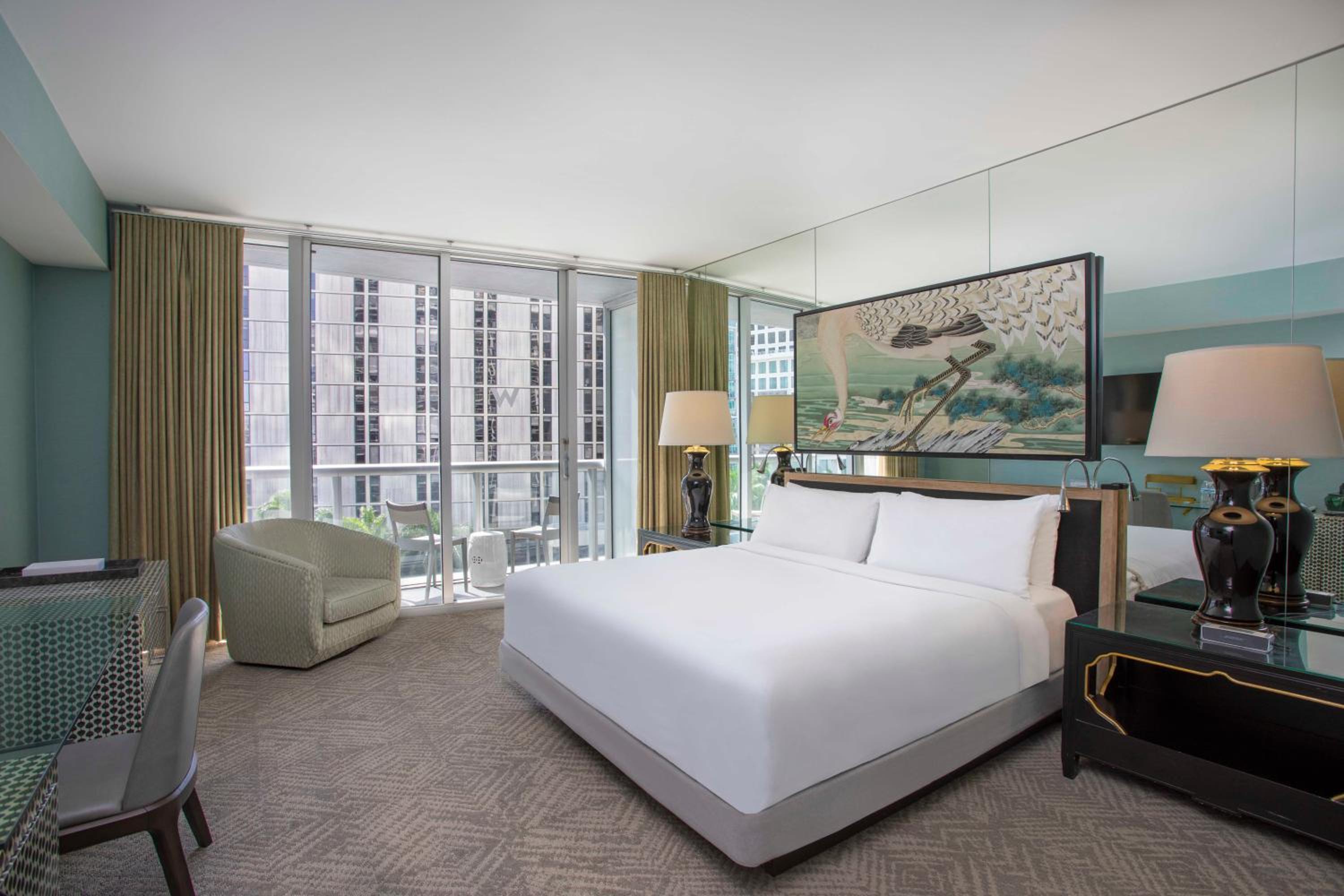 Deluxe King Room with Balcony