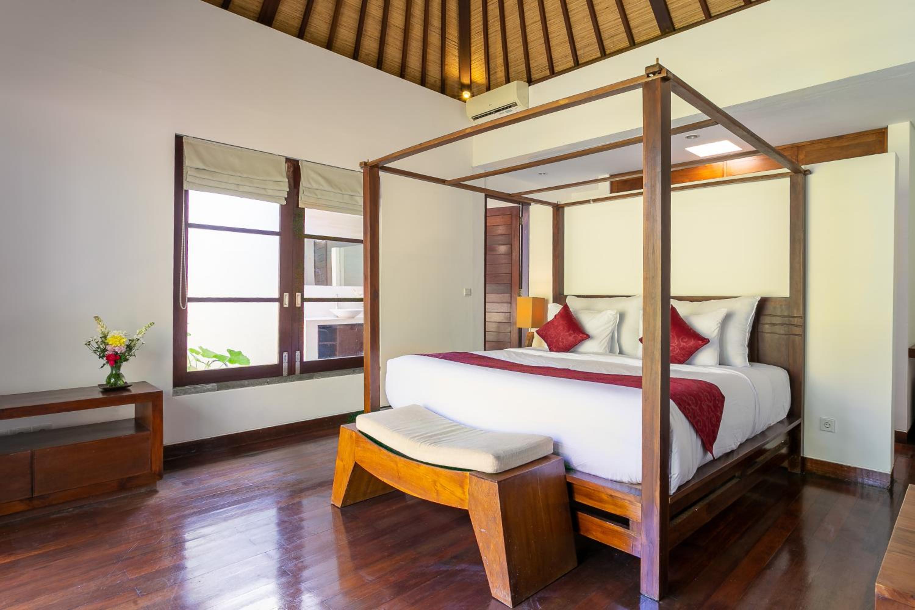 Sandat - Two-Bedroom Villa