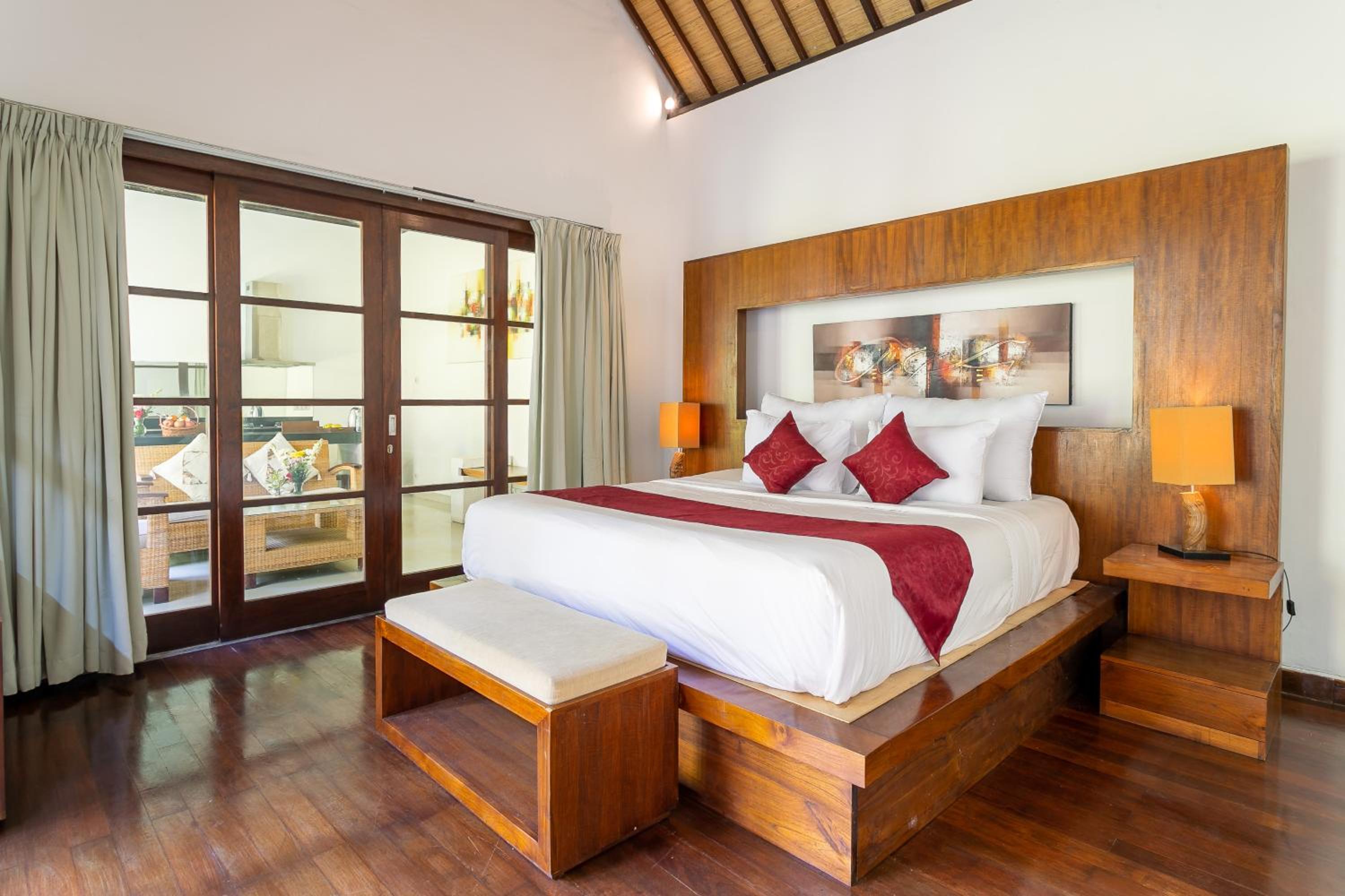 Sandat - Two-Bedroom Villa photo 2