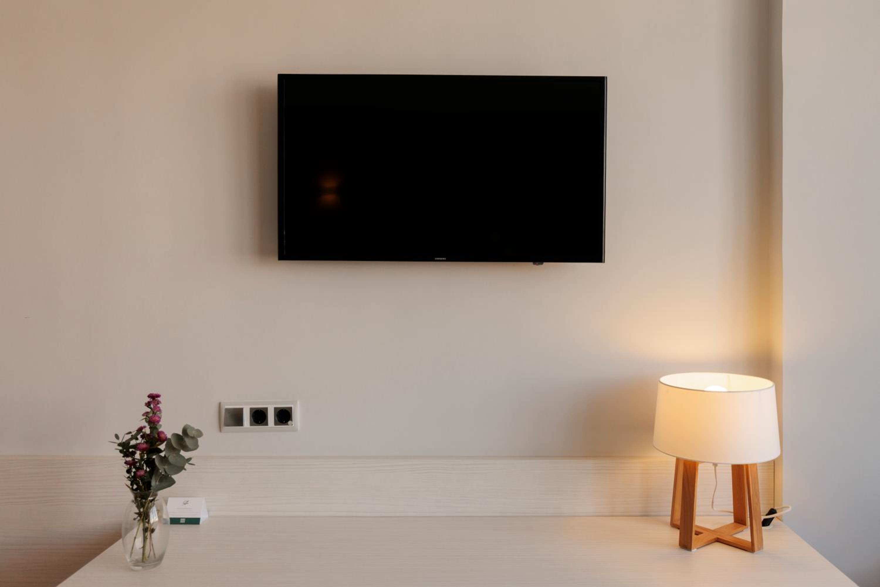 Junior Suite - Photo 1