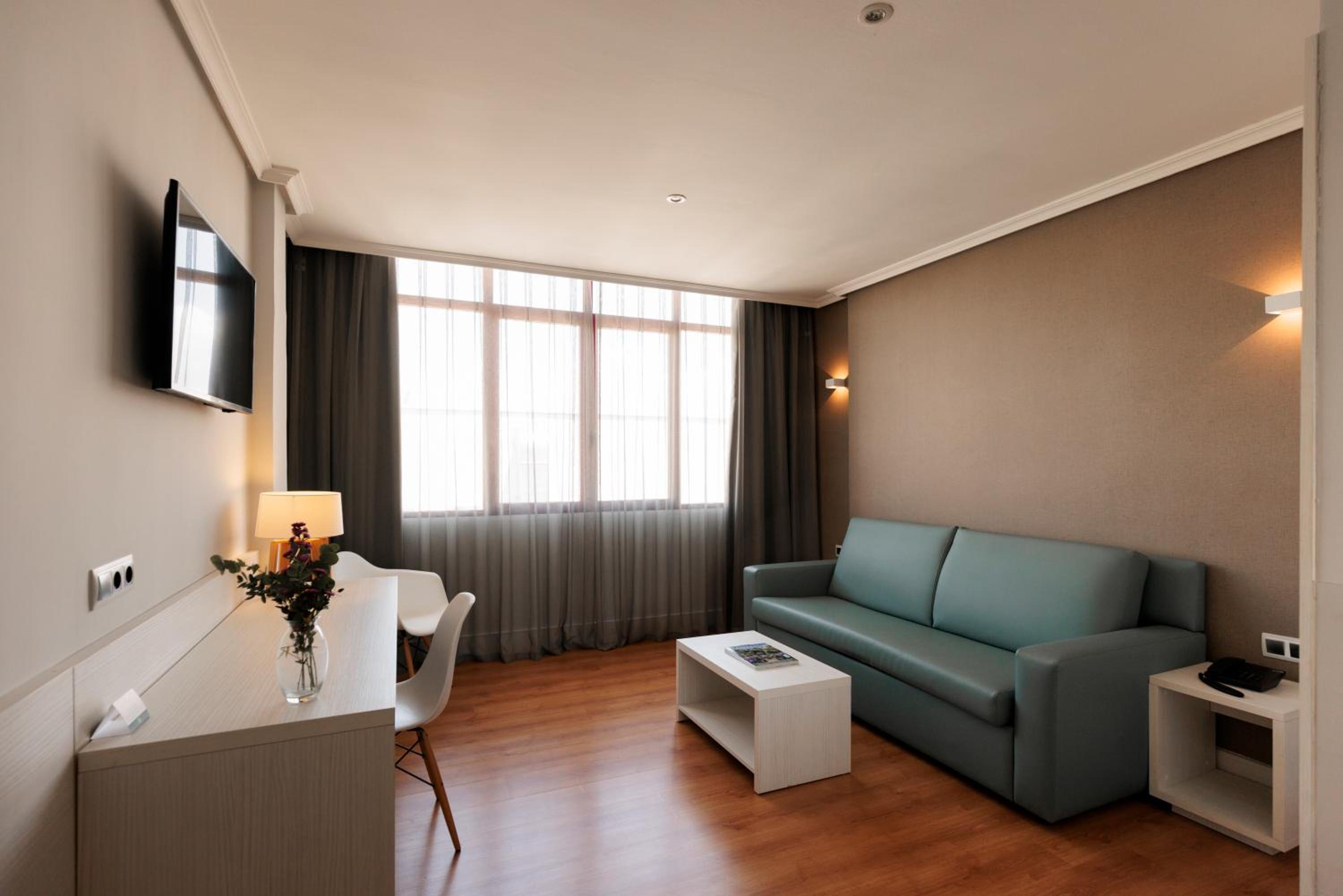 Junior Suite - Photo 7