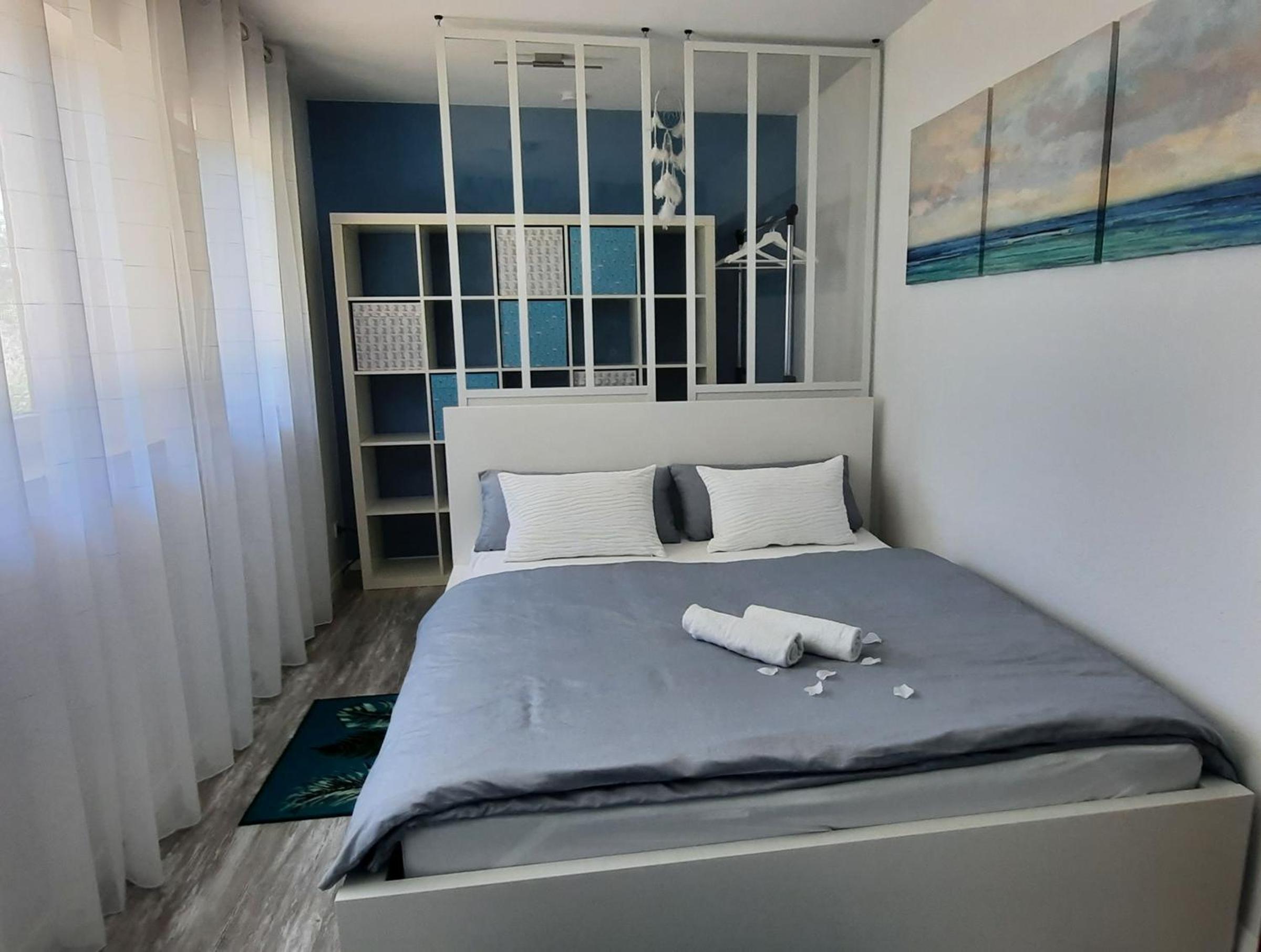 One-Bedroom Apartment with Garden View photo 1