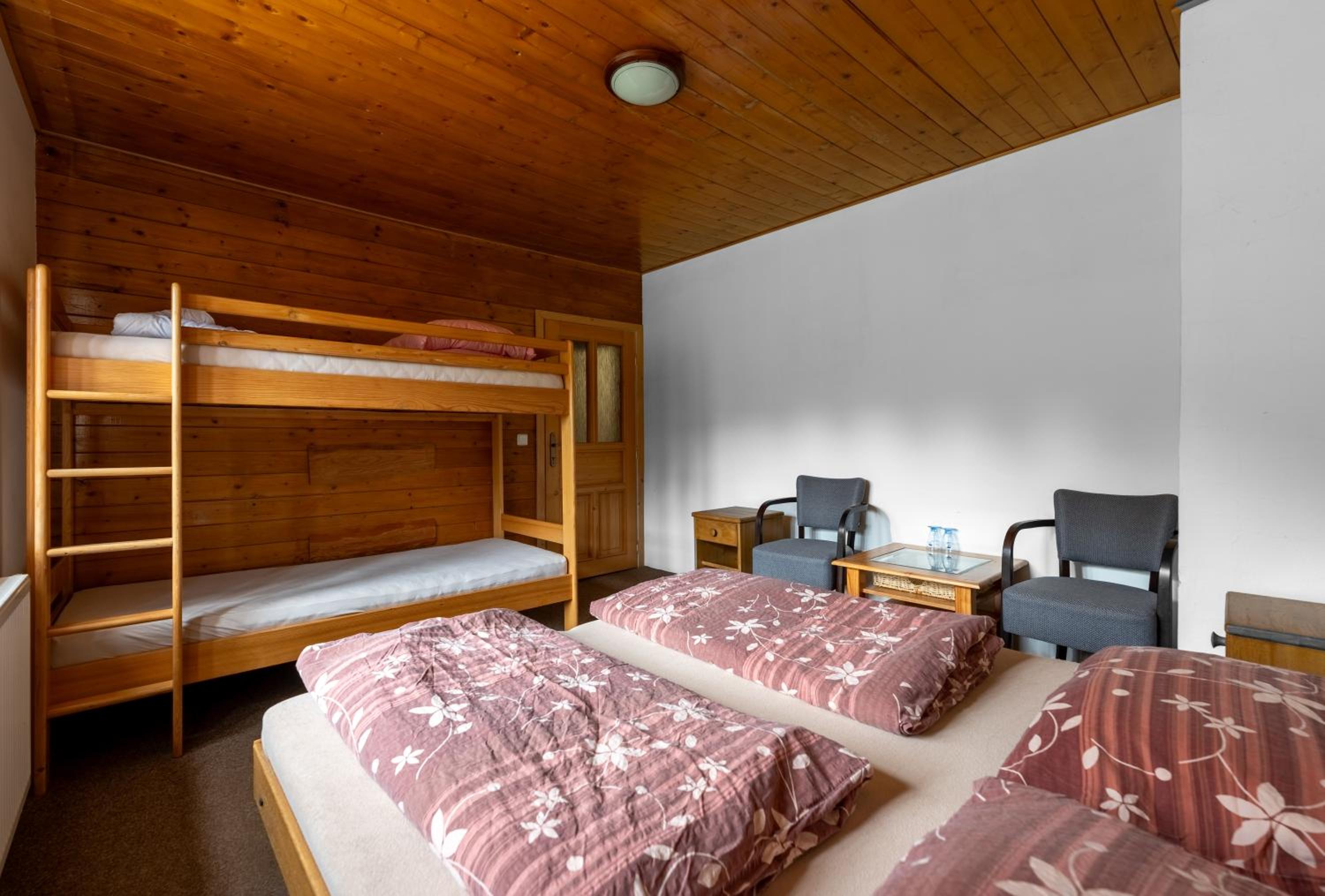 Quadruple Room photo 2