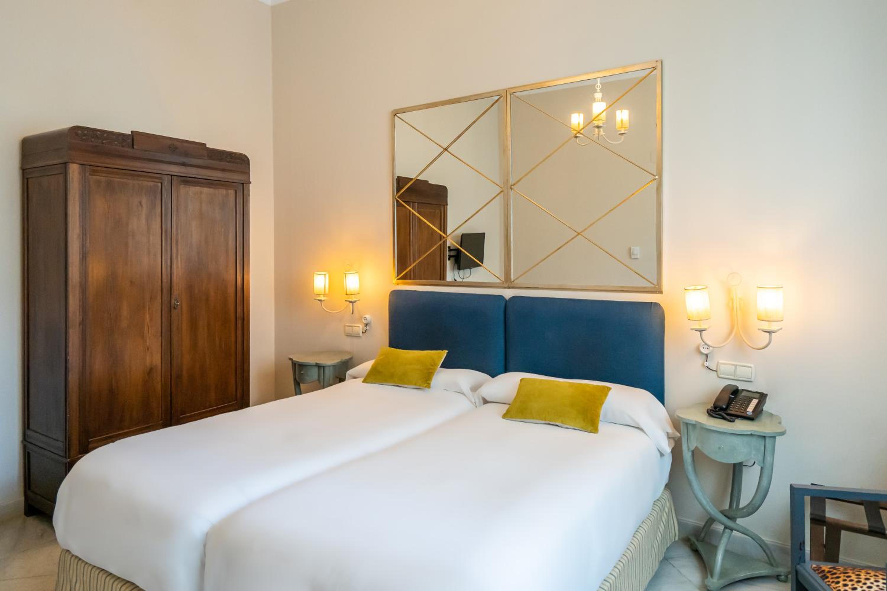 Habitación Doble con Cama Supletoria