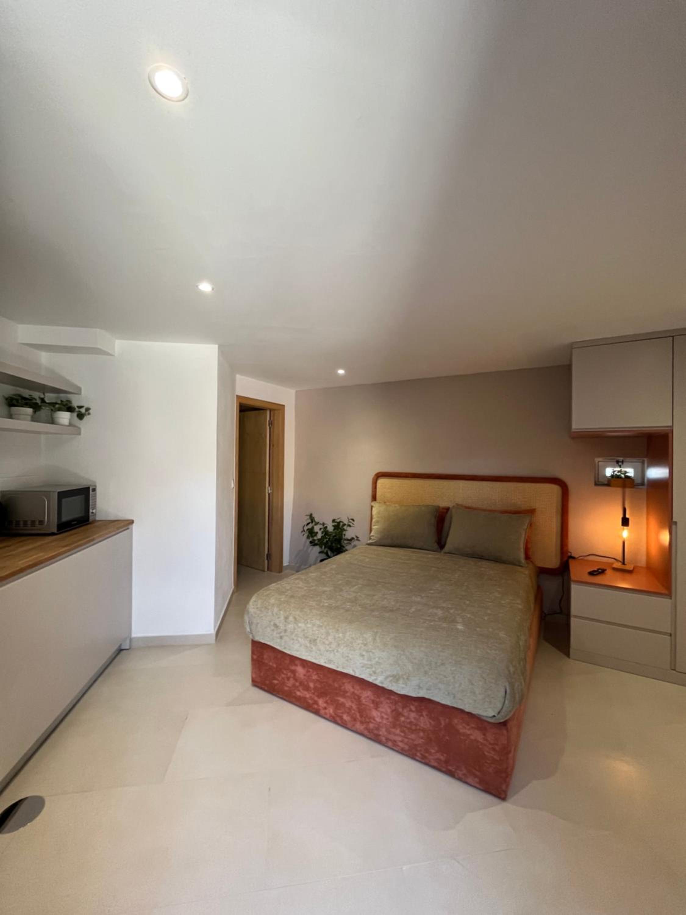 One-Bedroom House