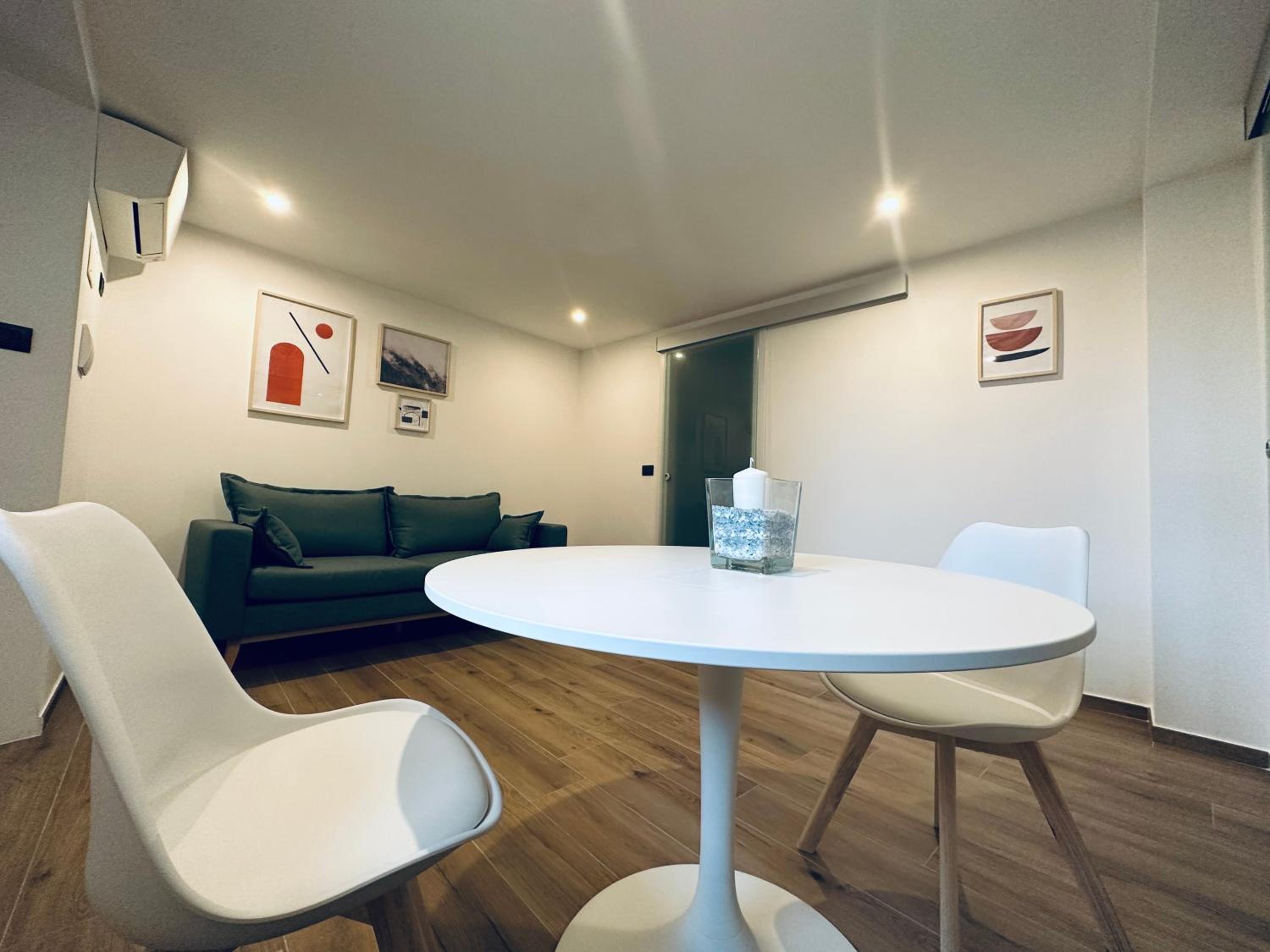 Suite with Spa Bath photo 2