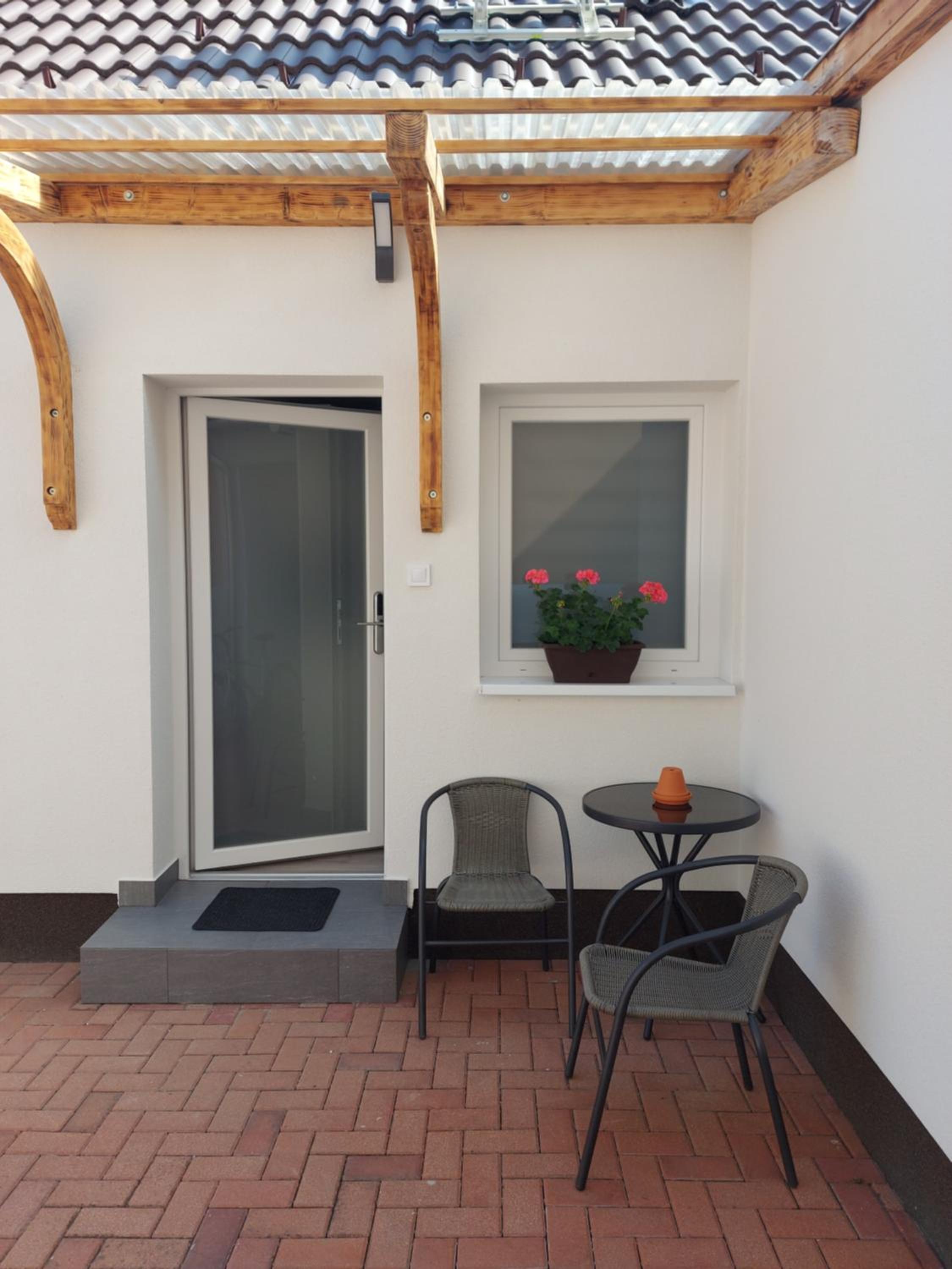 Studio with Sofa Bed