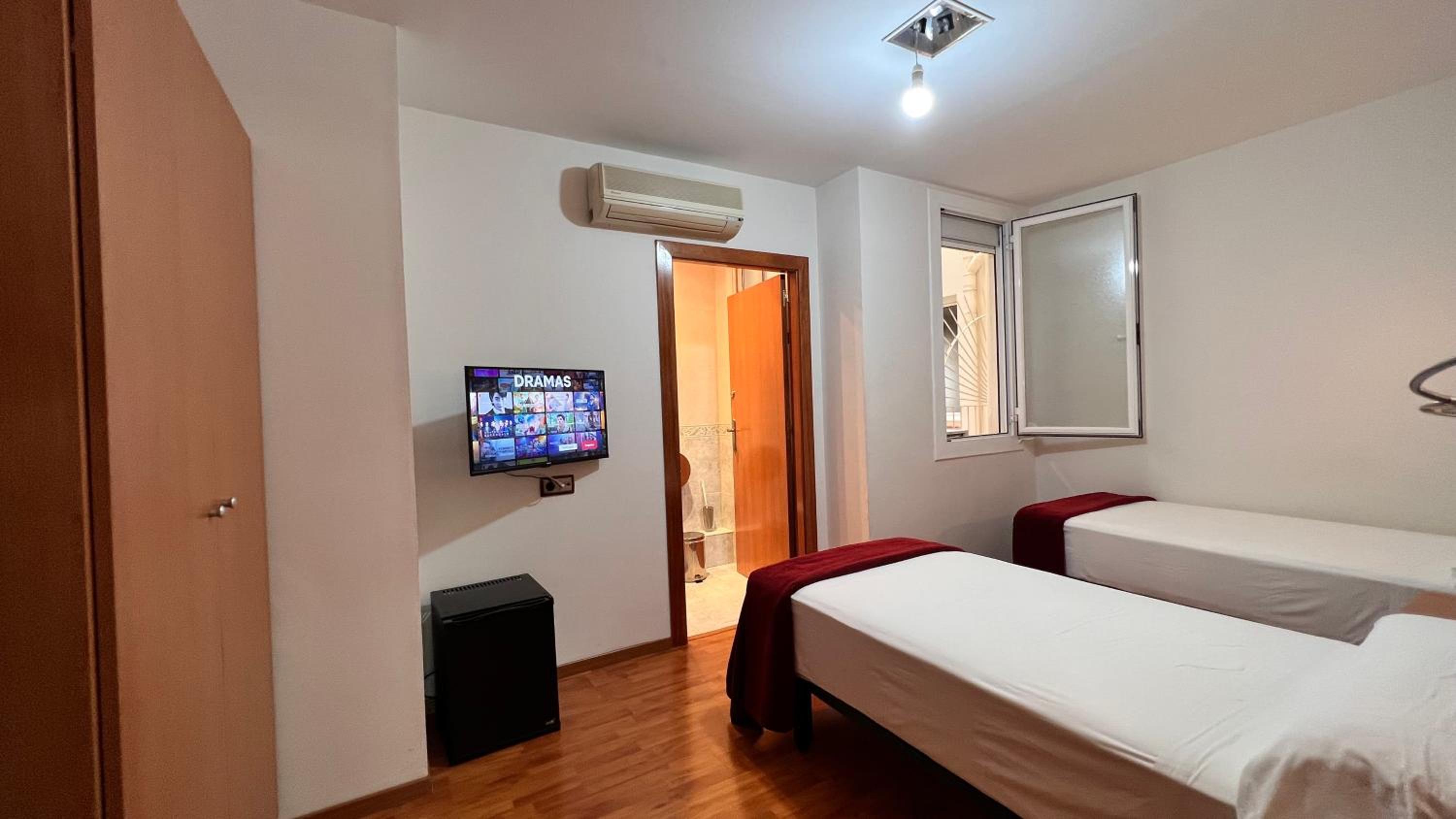 Twin Room photo 2