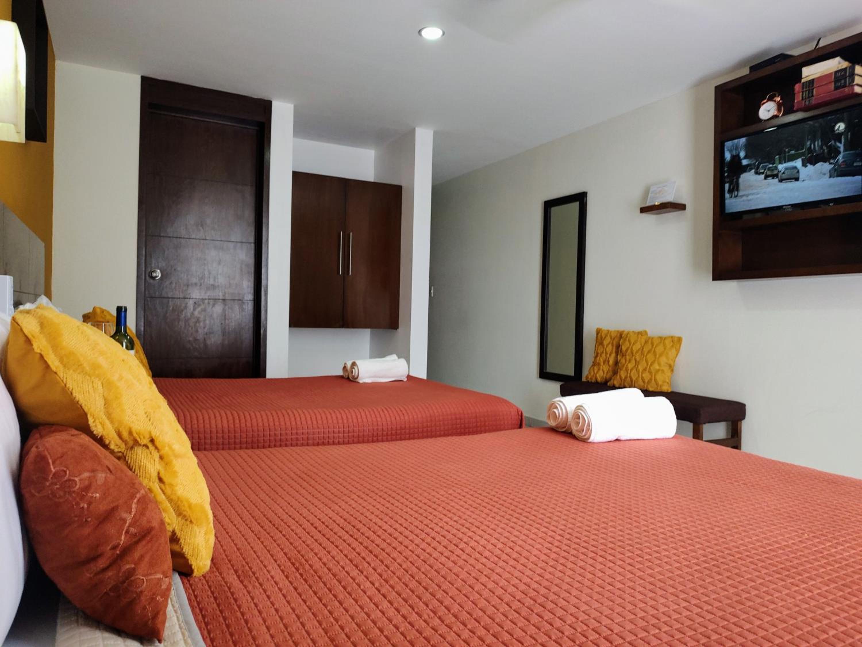 Deluxe Double Room with Two Double Beds - Photo 58