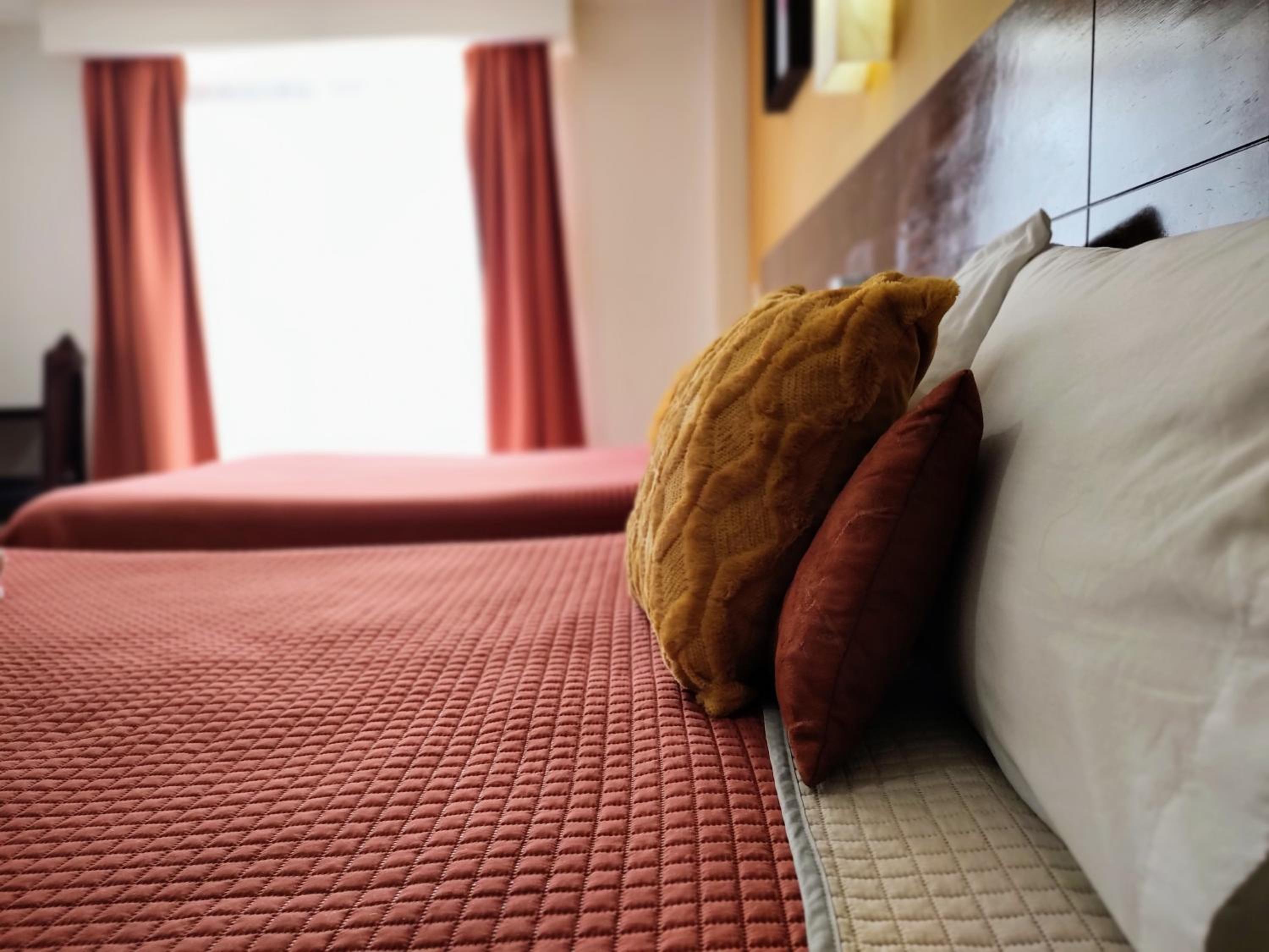 Deluxe Double Room with Two Double Beds - Photo 59