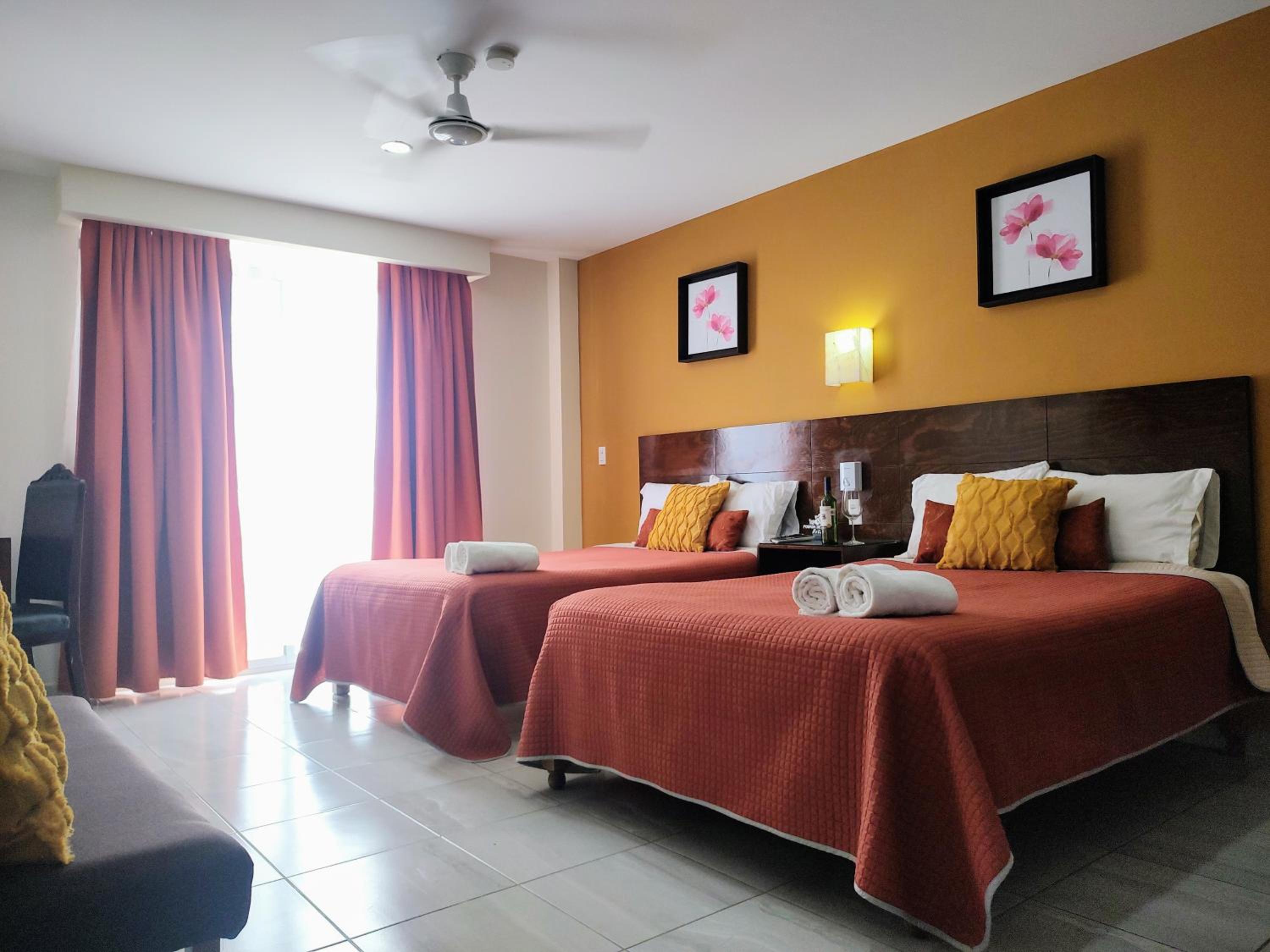 Deluxe Double Room with Two Double Beds - Photo 60