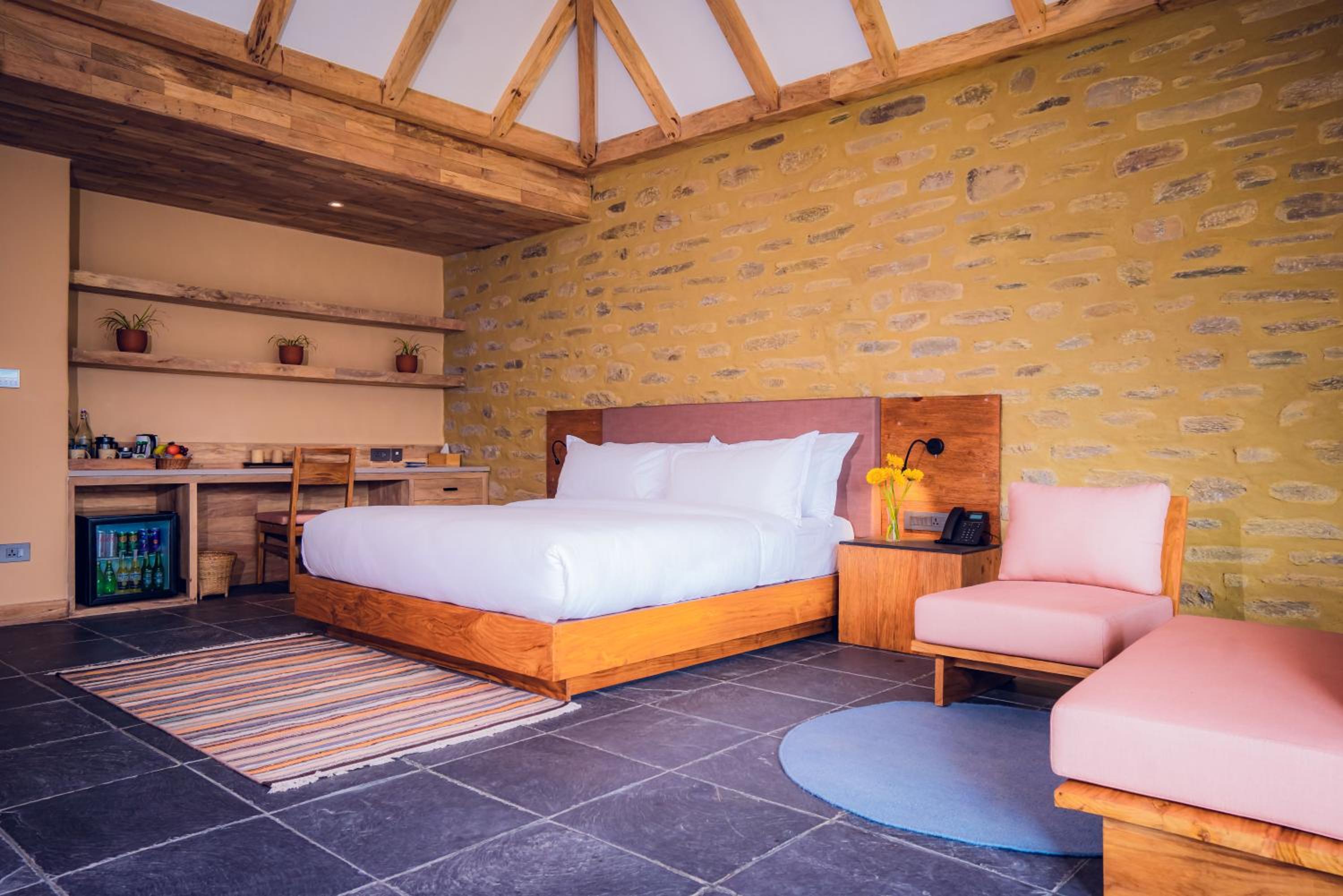 Deluxe Double Room - Photo 10