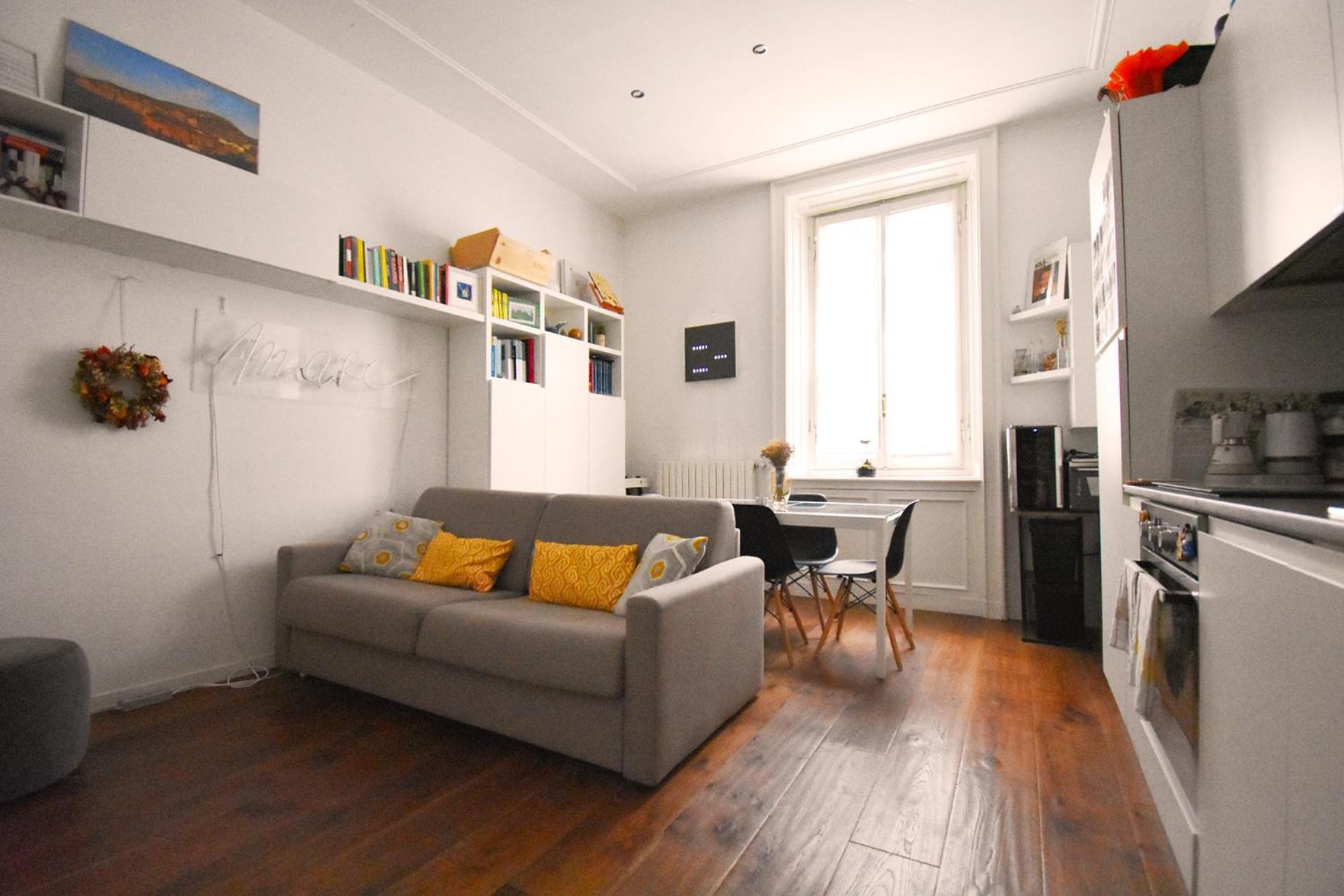 One-Bedroom Apartment