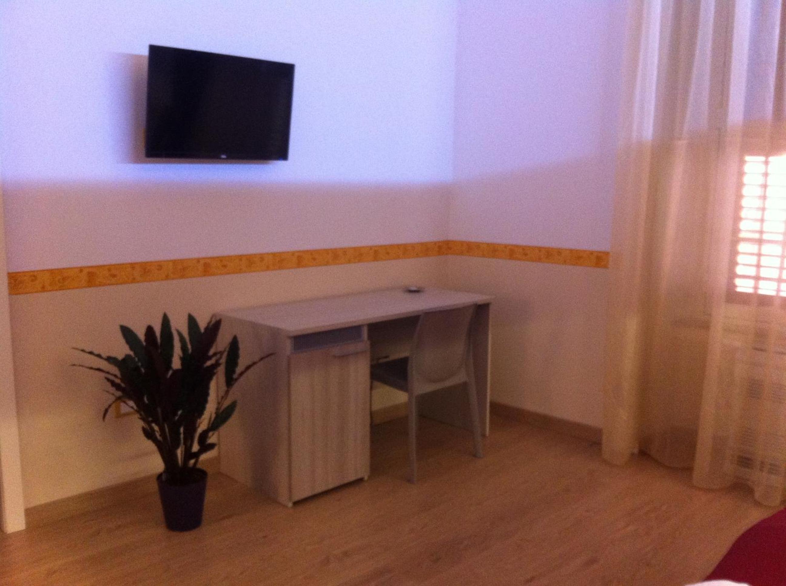 Classic Triple Room photo 1
