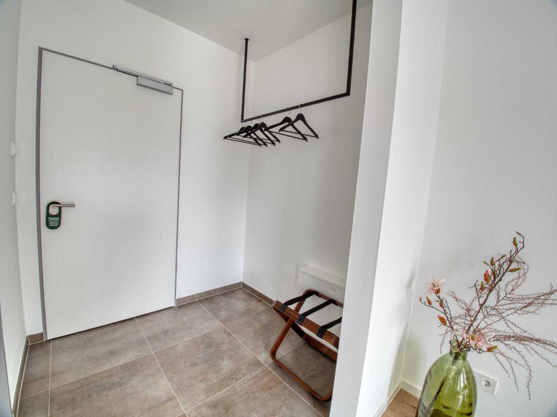 Large Double Room photo 3
