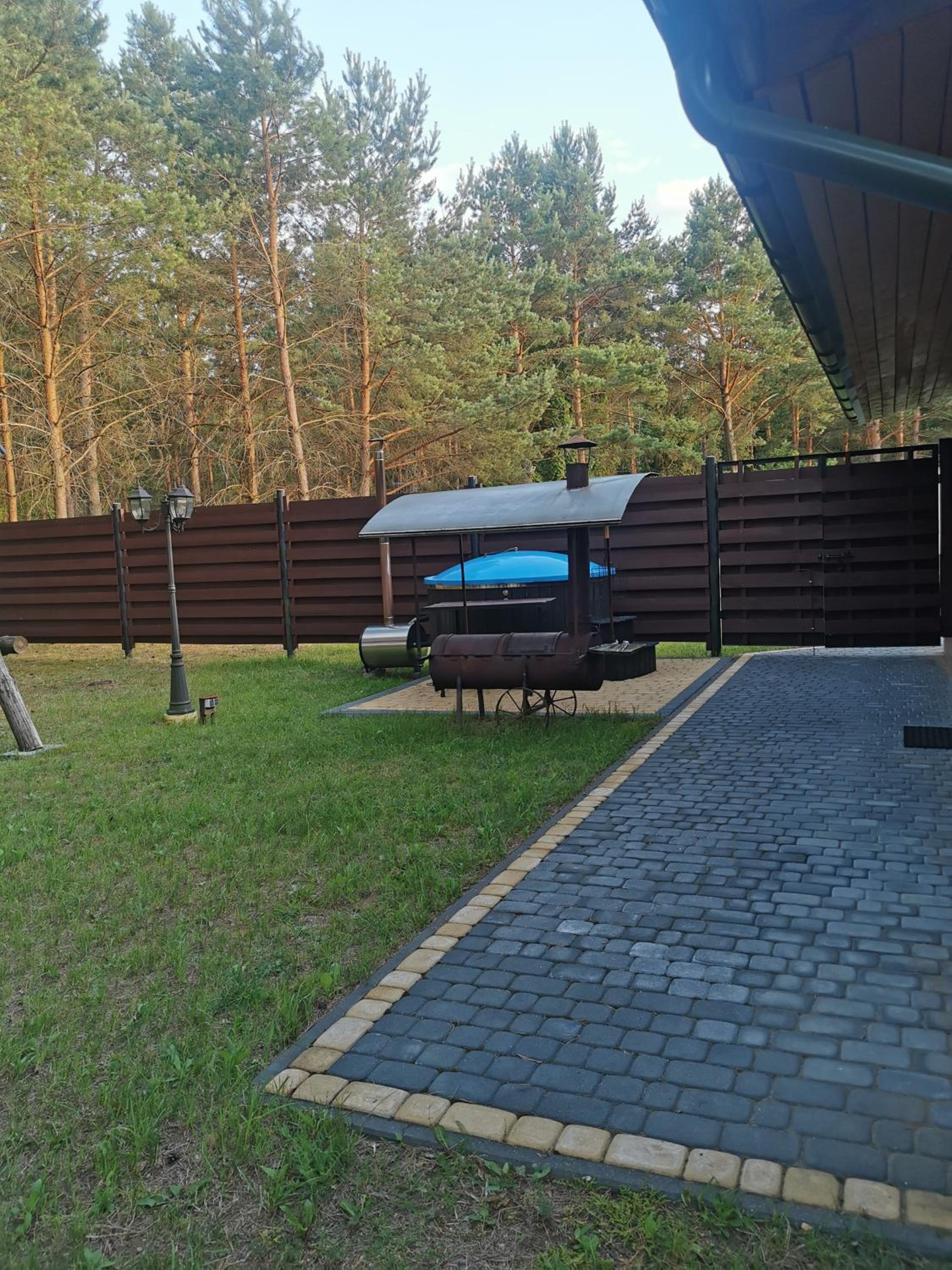 Two-Bedroom Apartment - Photo 2