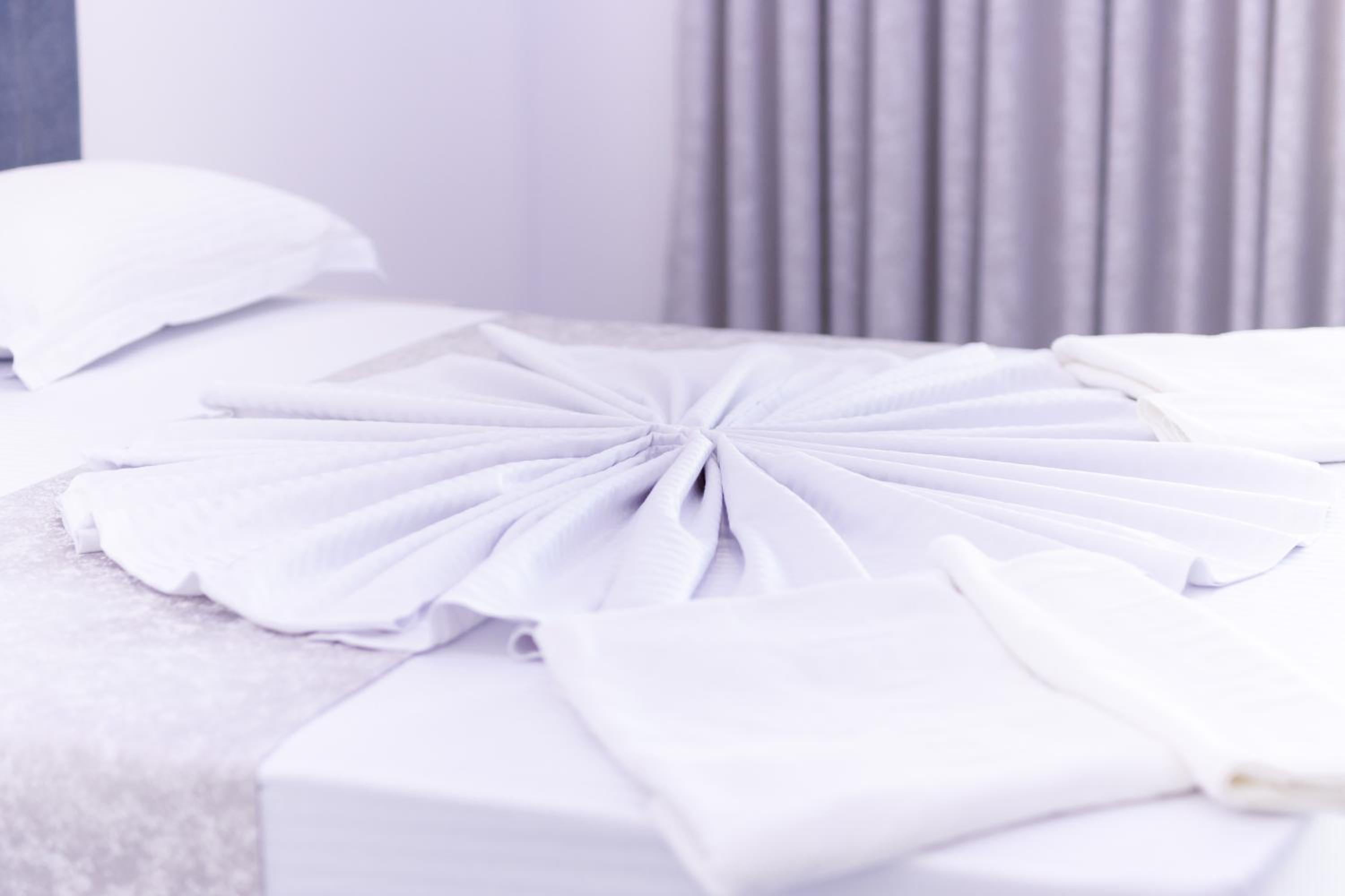 Deluxe Double Room With Extra Bed