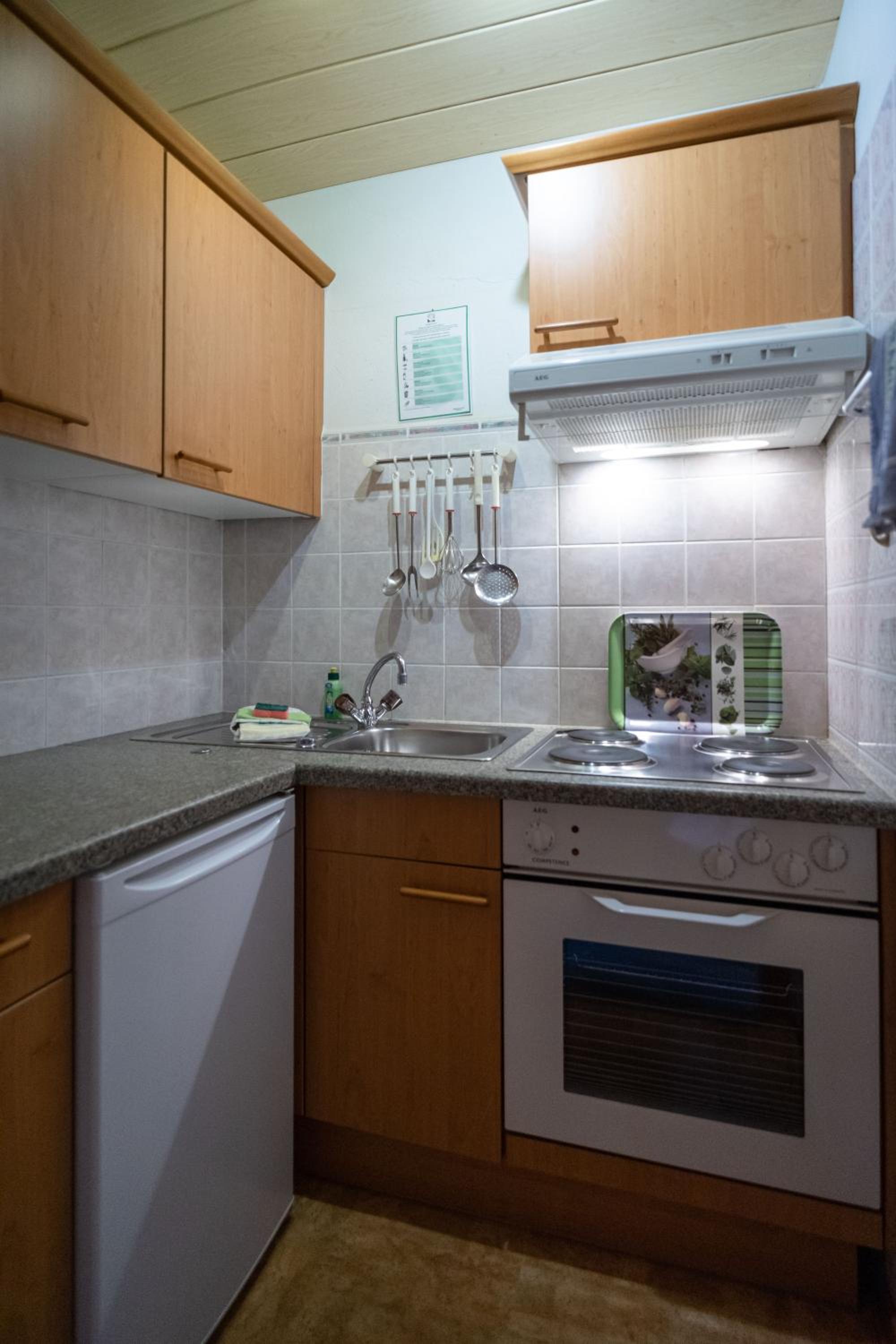 One-Bedroom Apartment with Balcony photo 2