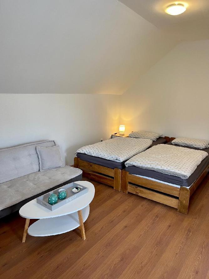 One-Bedroom Apartment photo 3