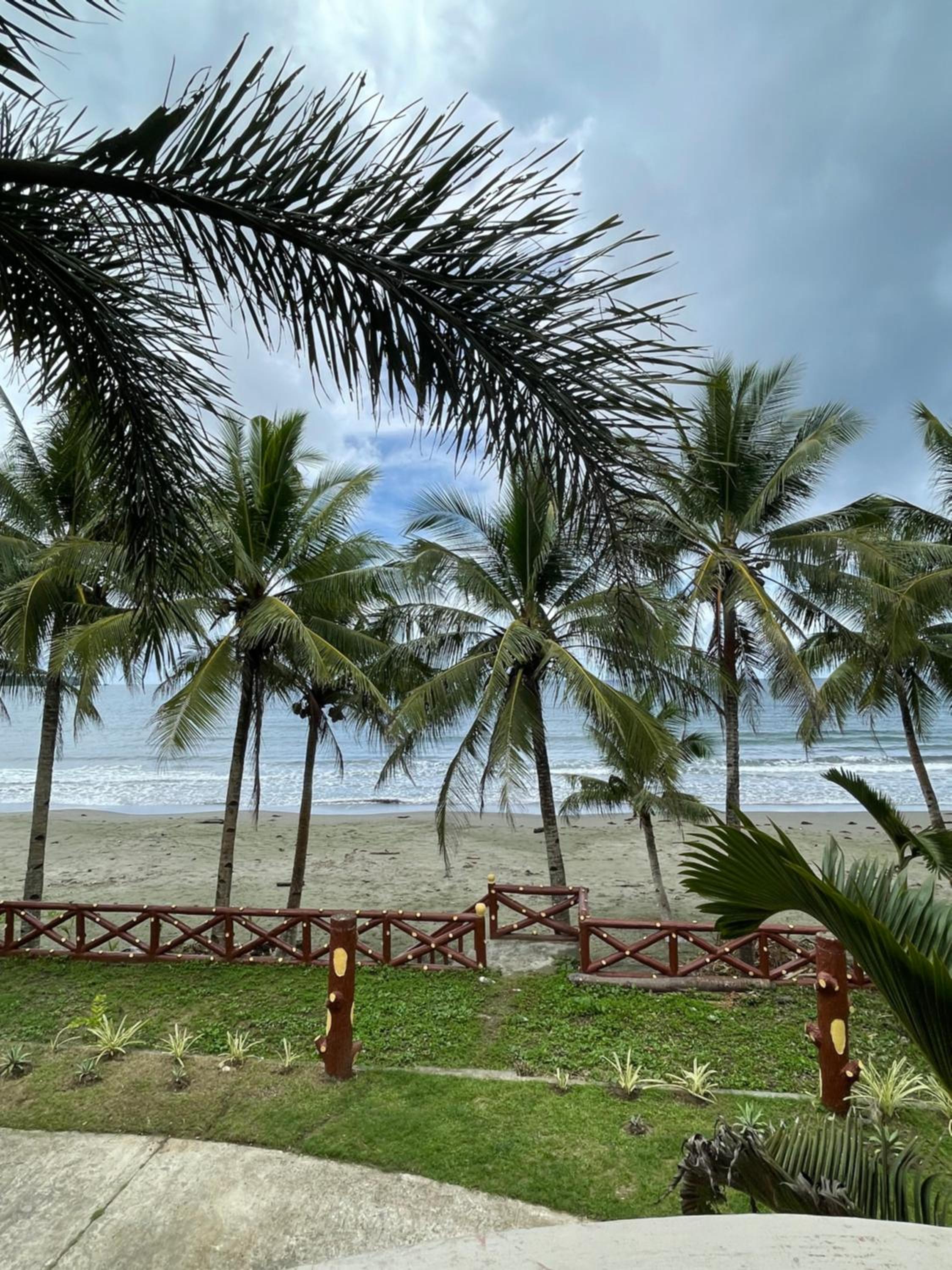 Family Room With Sea View photo 2
