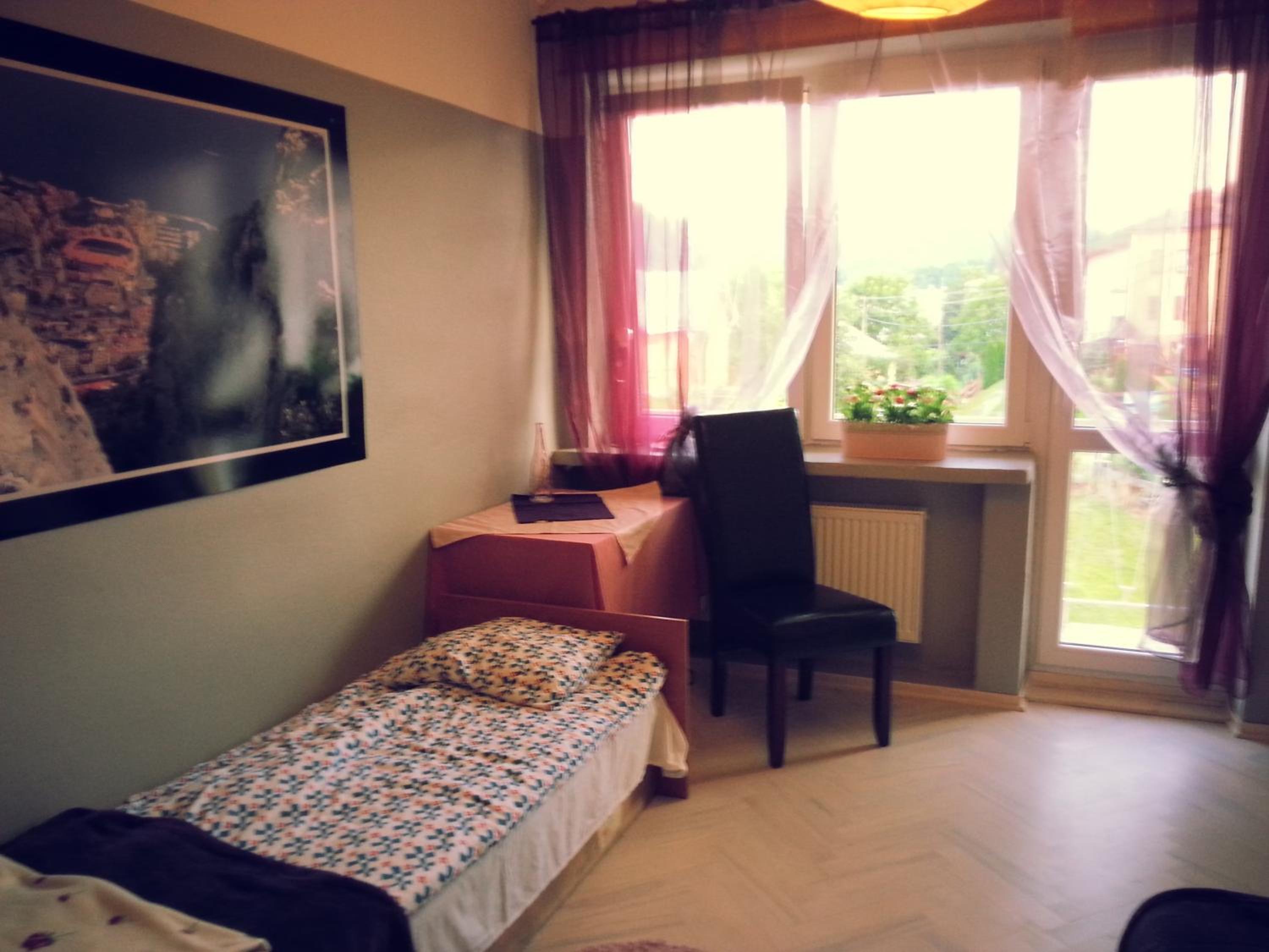 Two-Bedroom Apartment - Photo 6