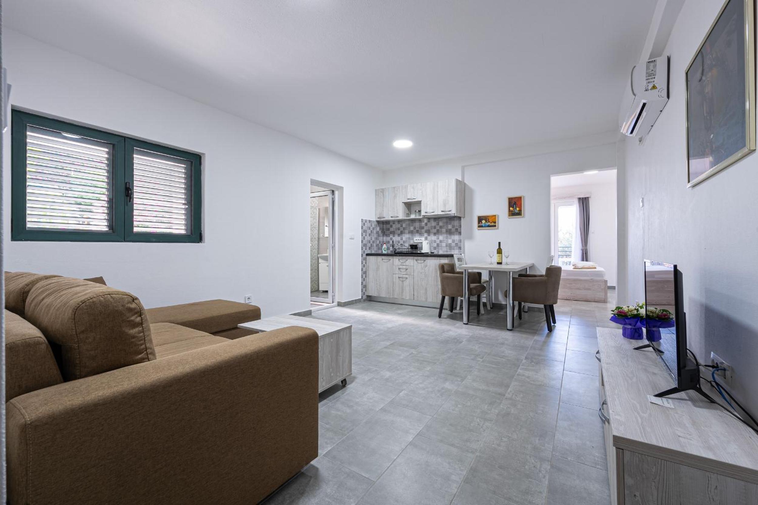 Apartment with Sea View photo 2
