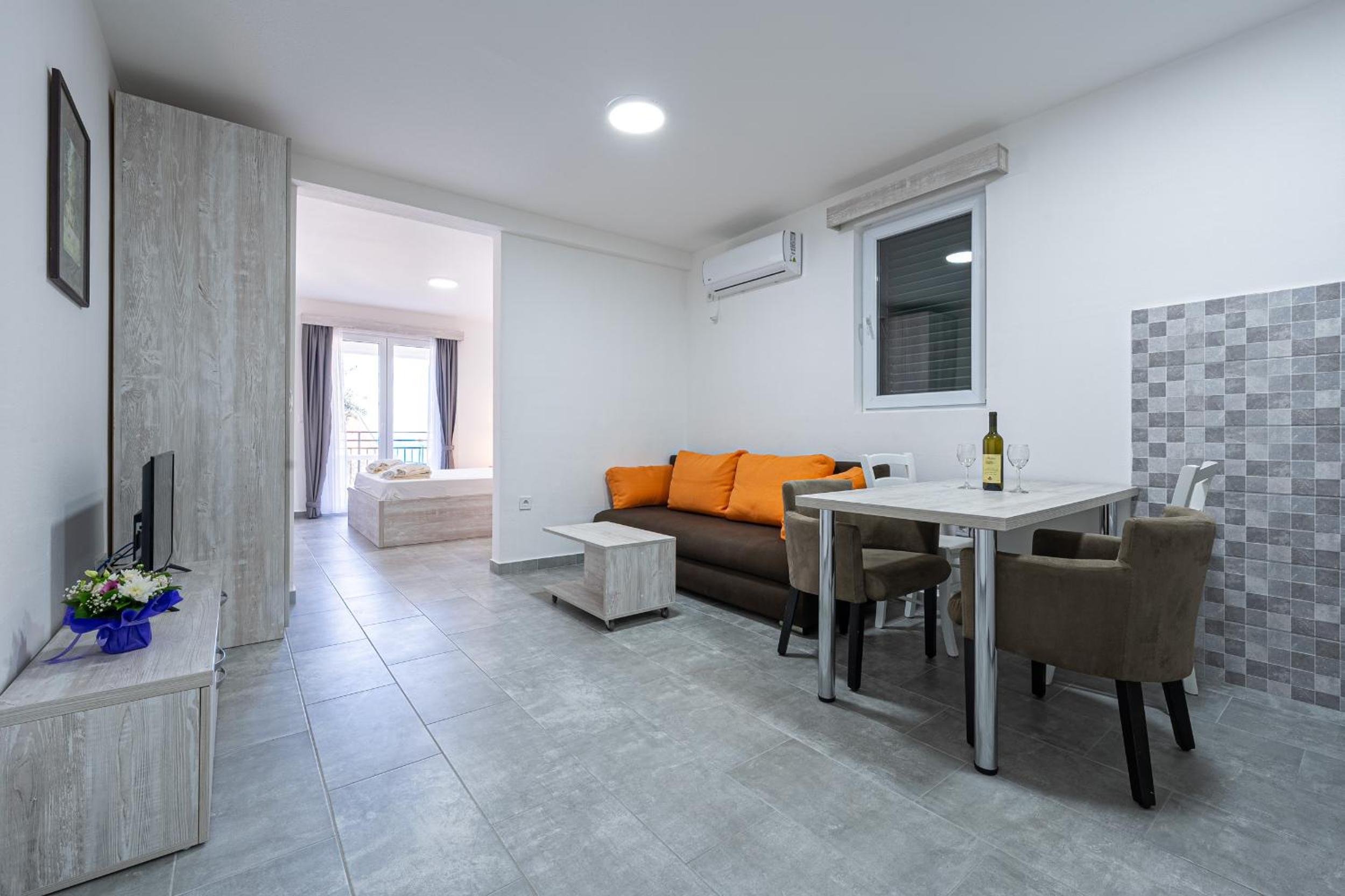 Apartment with Sea View photo 2
