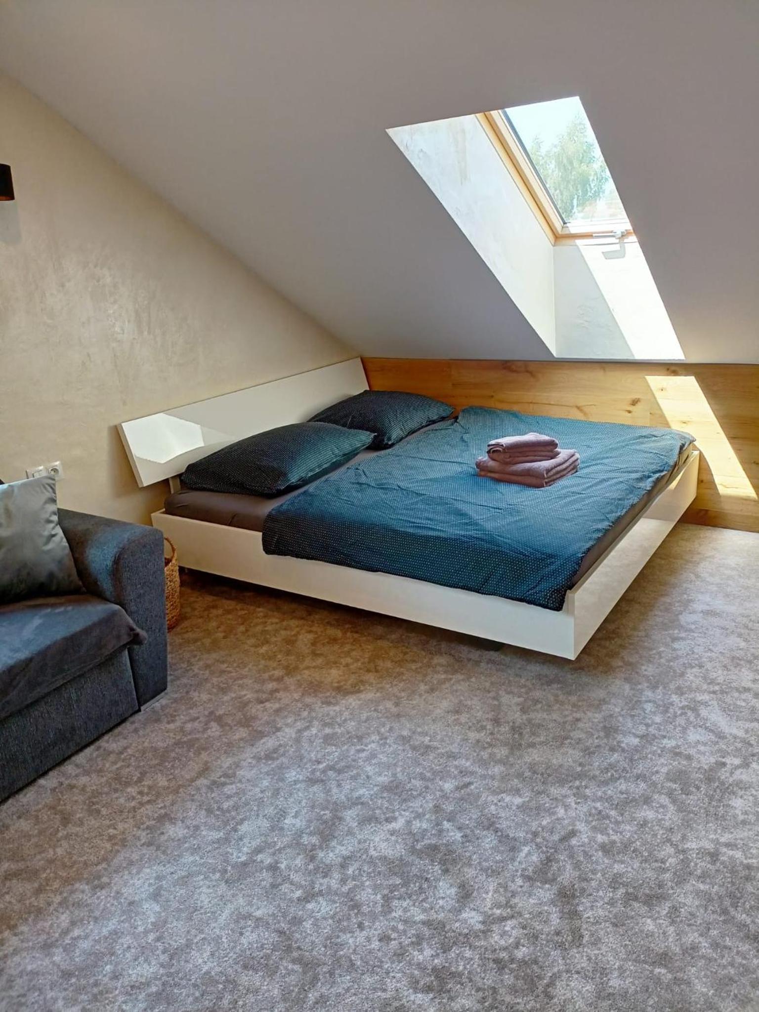 One-Bedroom Apartment - Photo 1