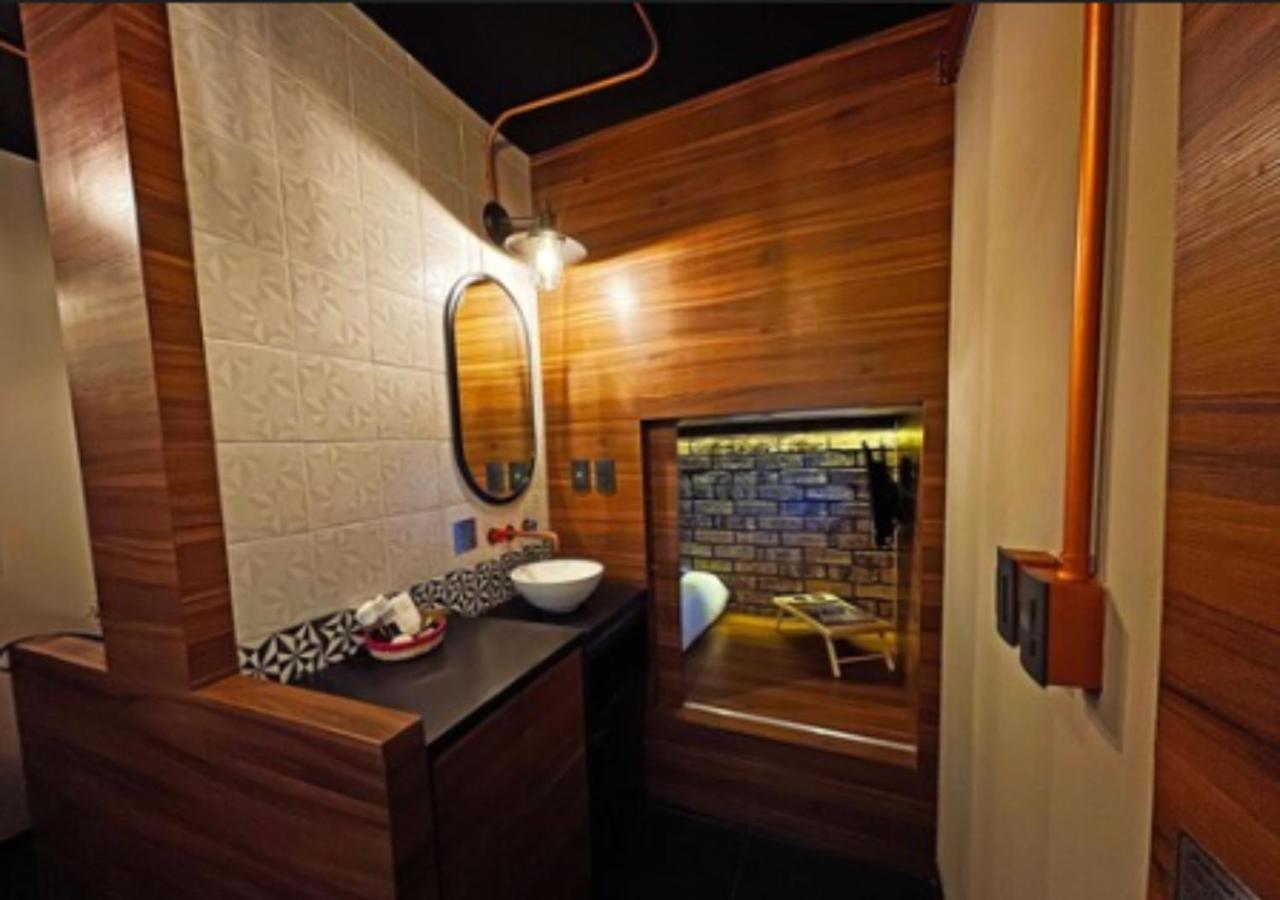 Duplex Suite - Photo 1