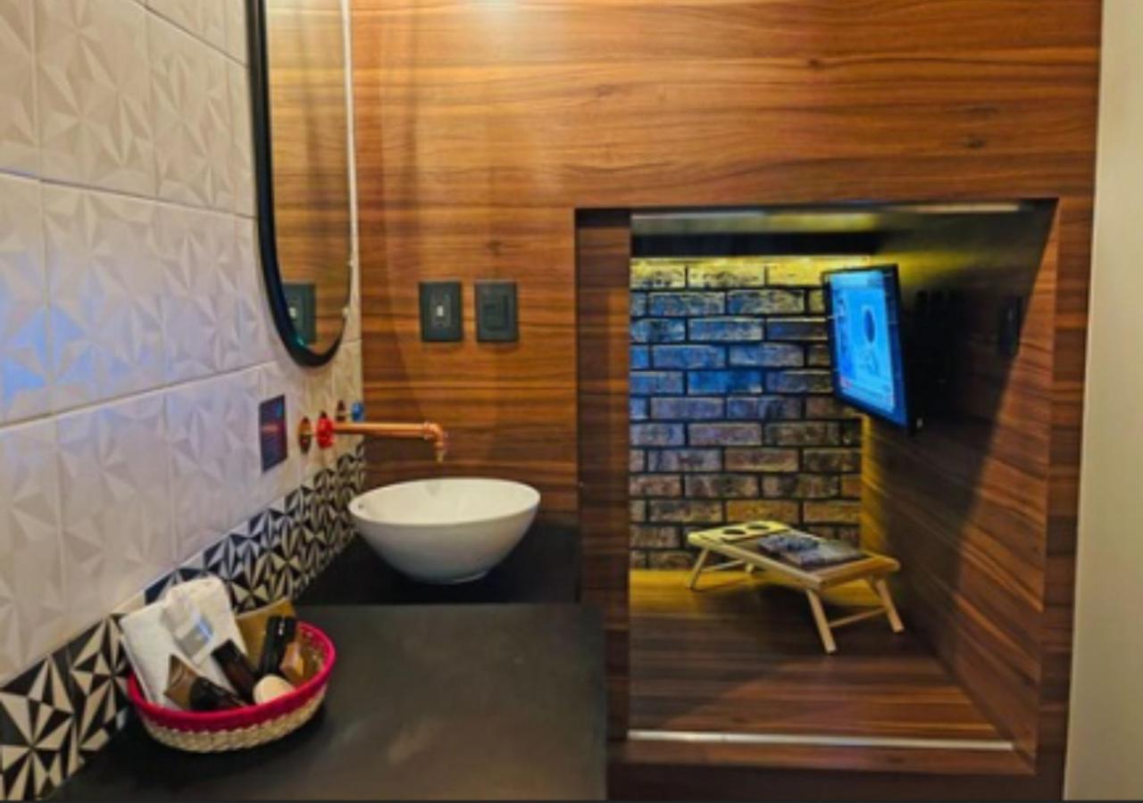 Duplex Suite - Photo 7