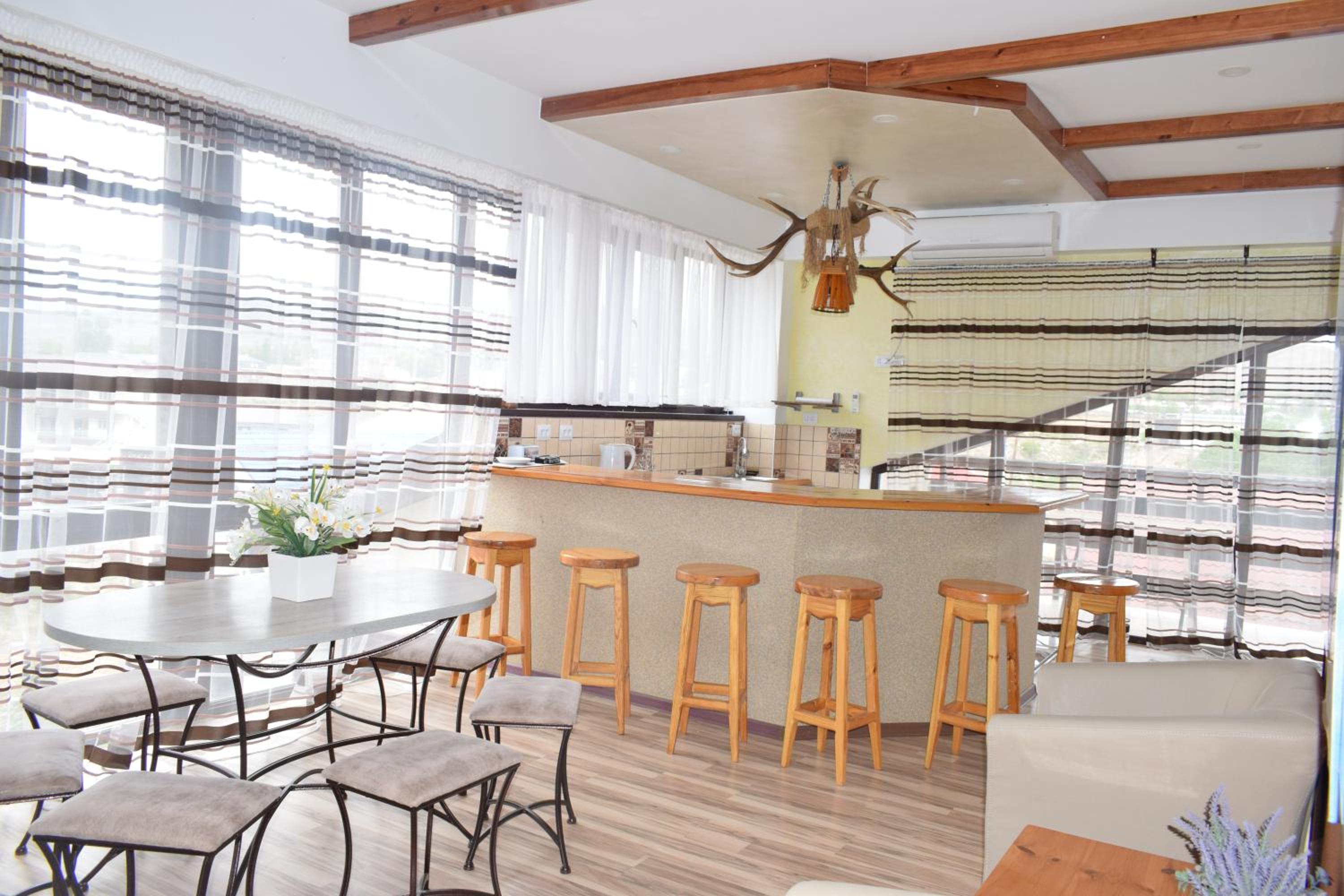 Penthouse Apartment photo 2