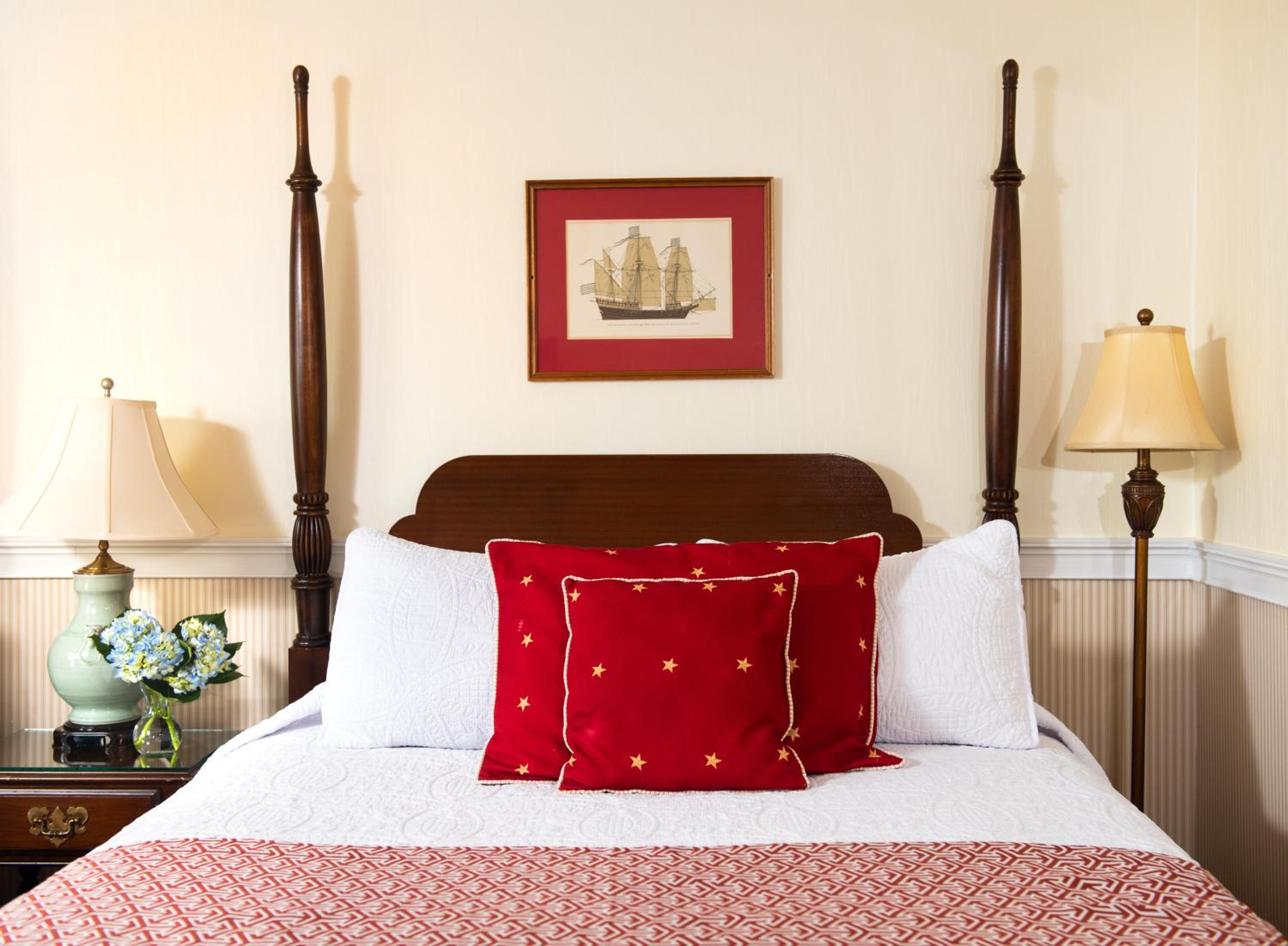 Deluxe Double Room (NOT Pet Friendly) - Photo 7