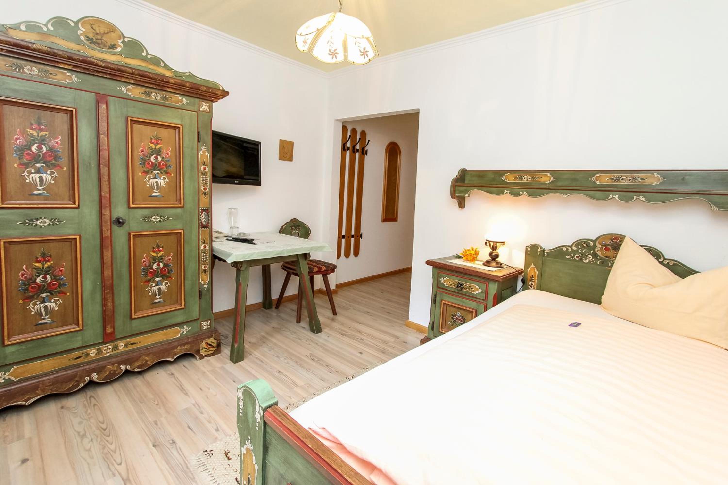Single Room with Balcony photo 3