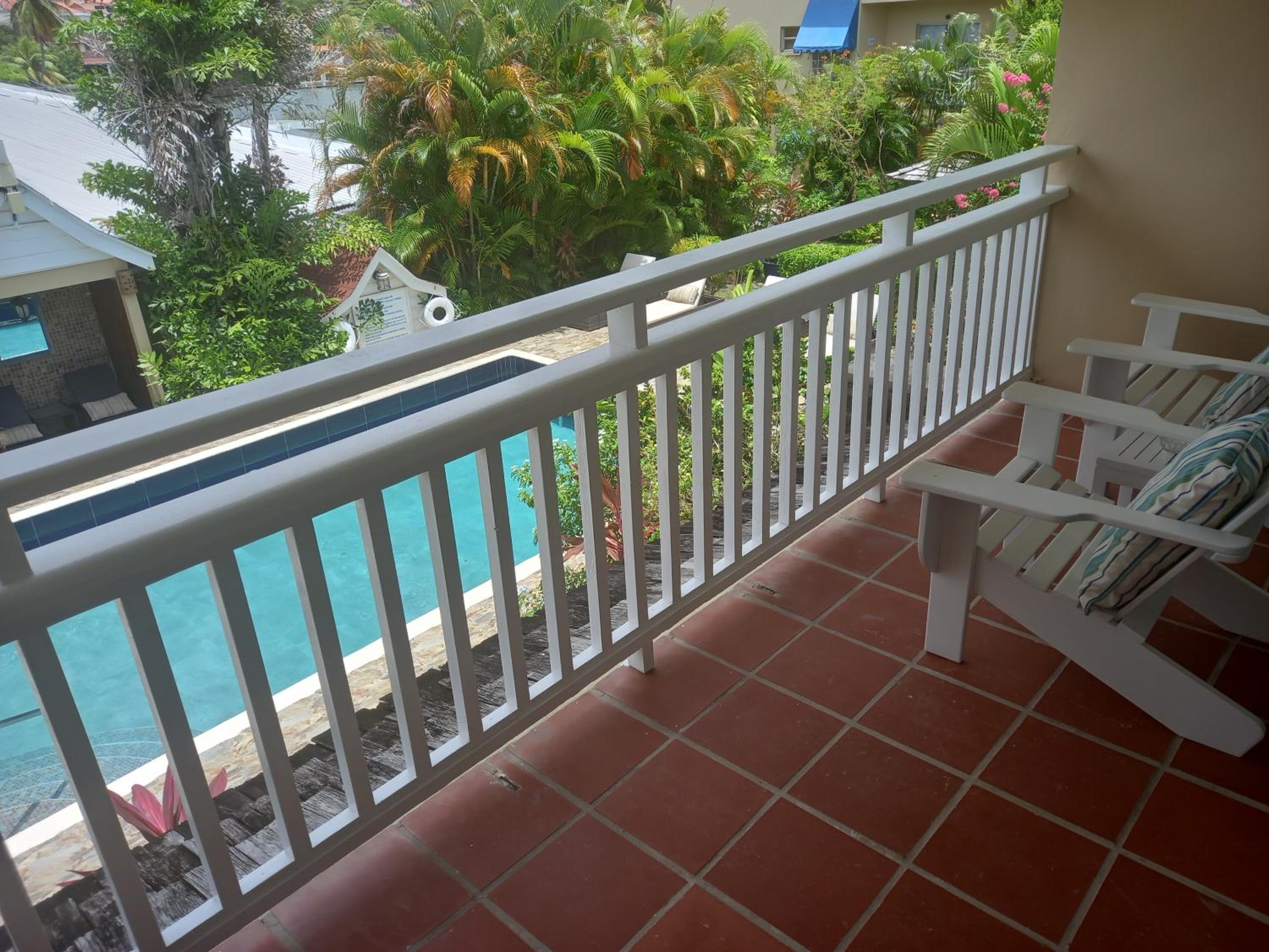 Premium Suite - Photo 1
