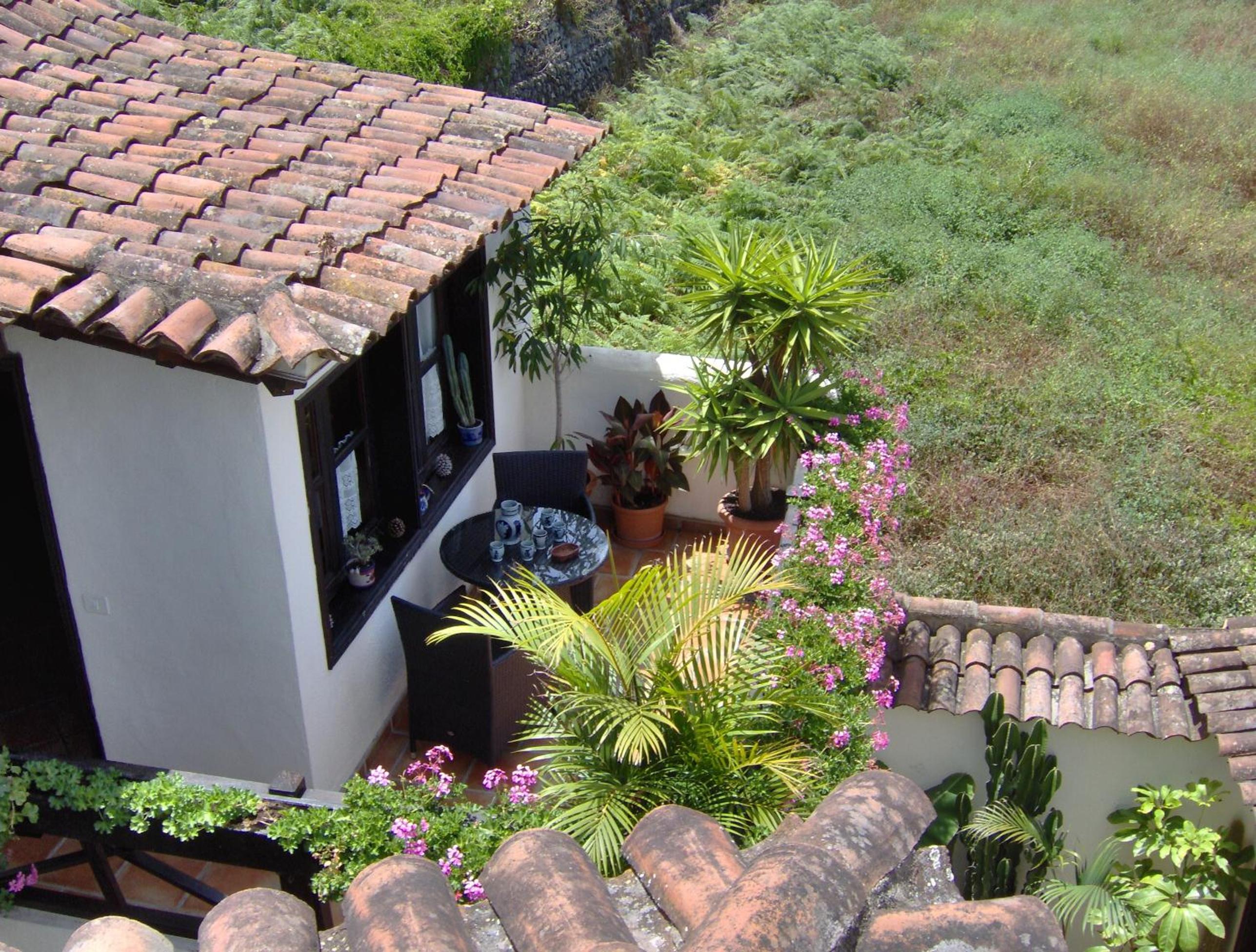 Apartment with Sea View (2 Adults) - Photo 5