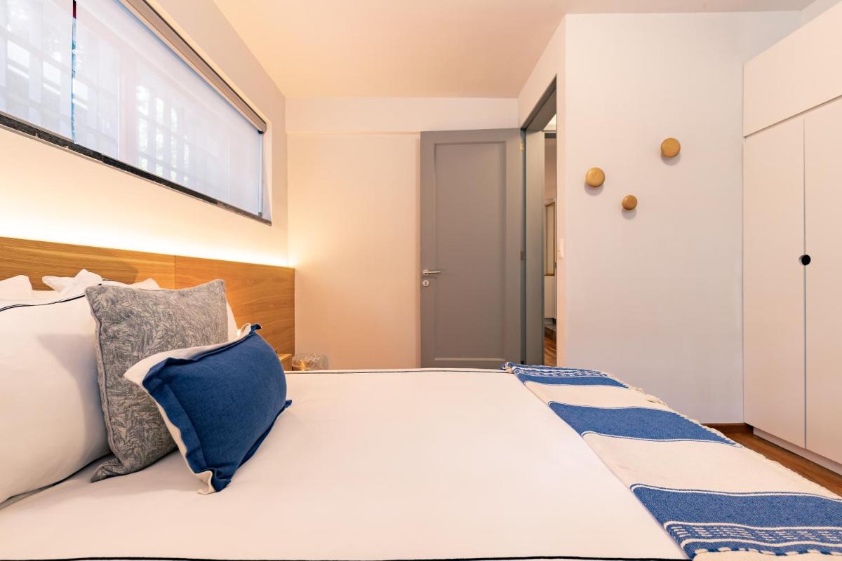 Two-Bedroom Apartment - Photo 2