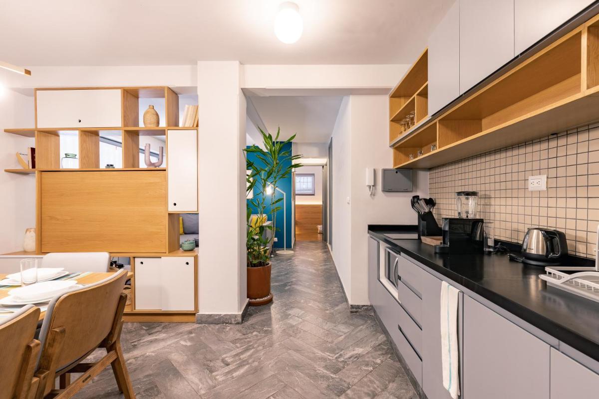 Two-Bedroom Apartment - Photo 11