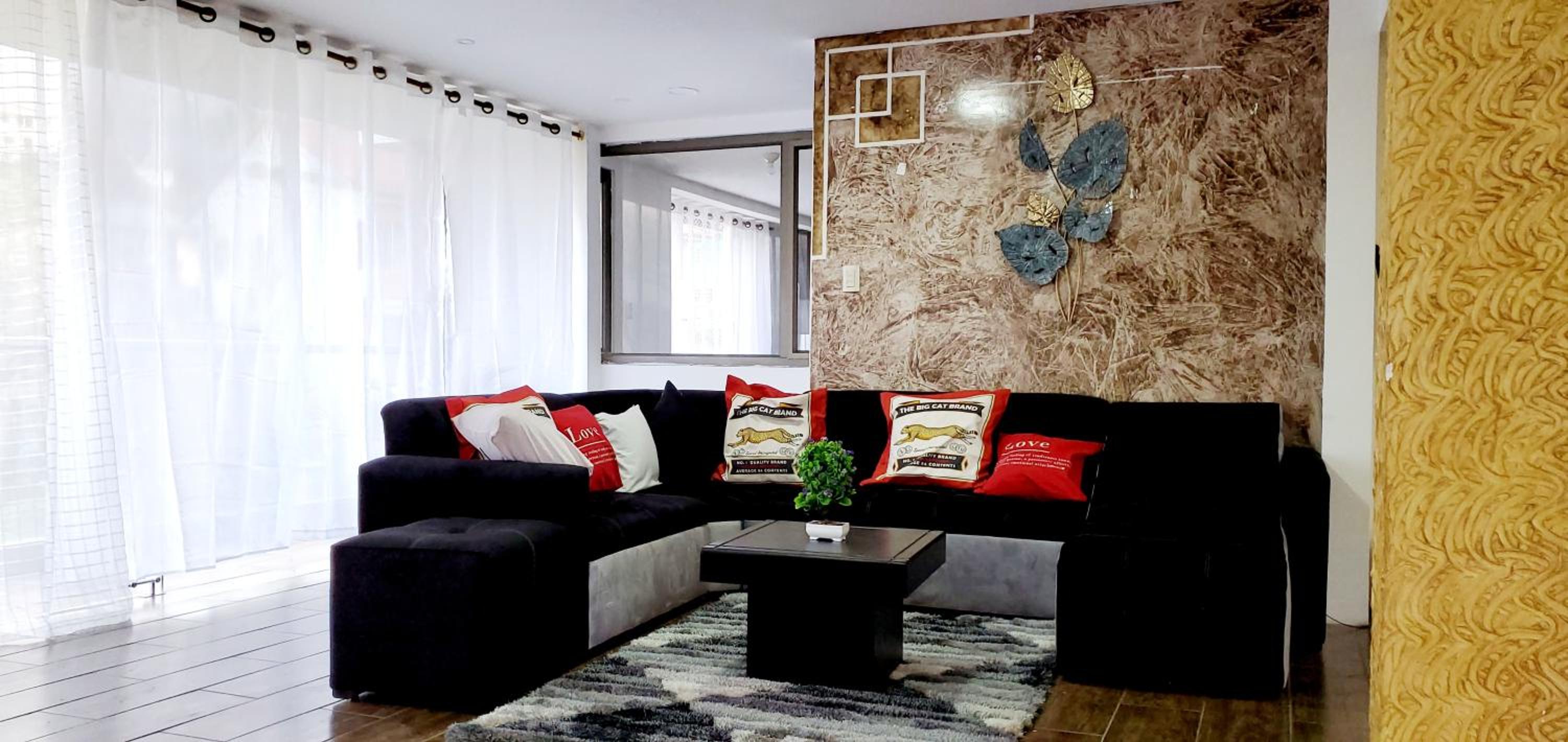 Three-Bedroom Apartment photo 1