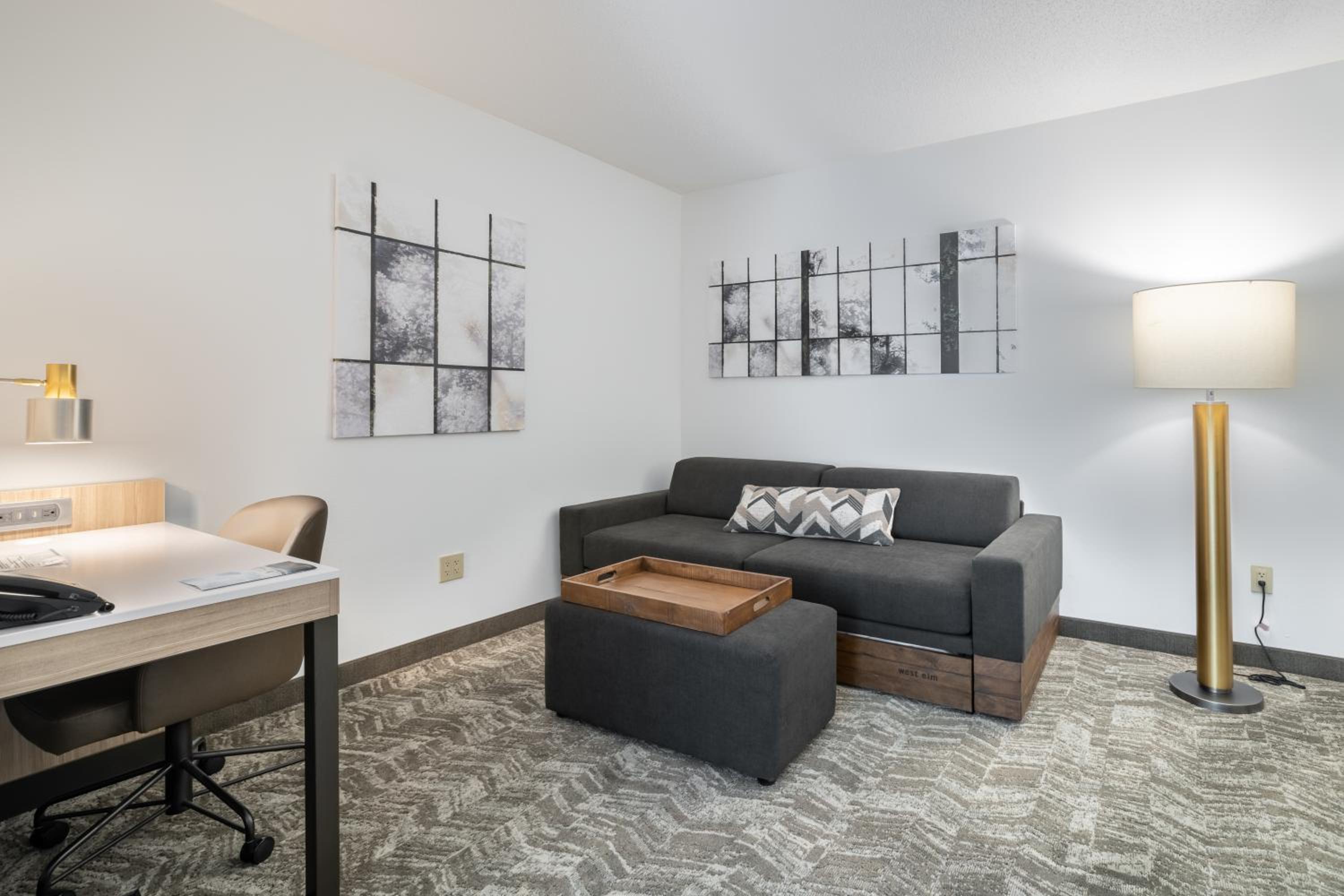 Double Suite with Sofa Bed photo 2