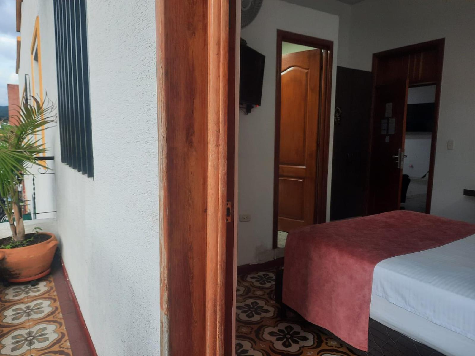 Double Room with Balcony photo 2