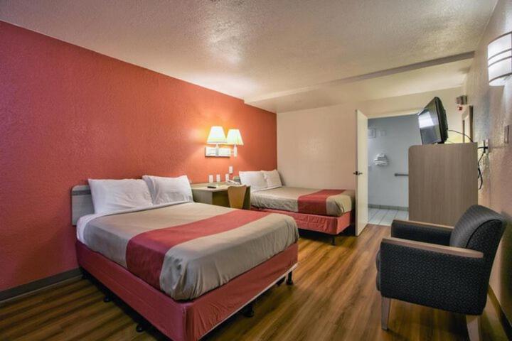 Standard Quadruple Room photo 1