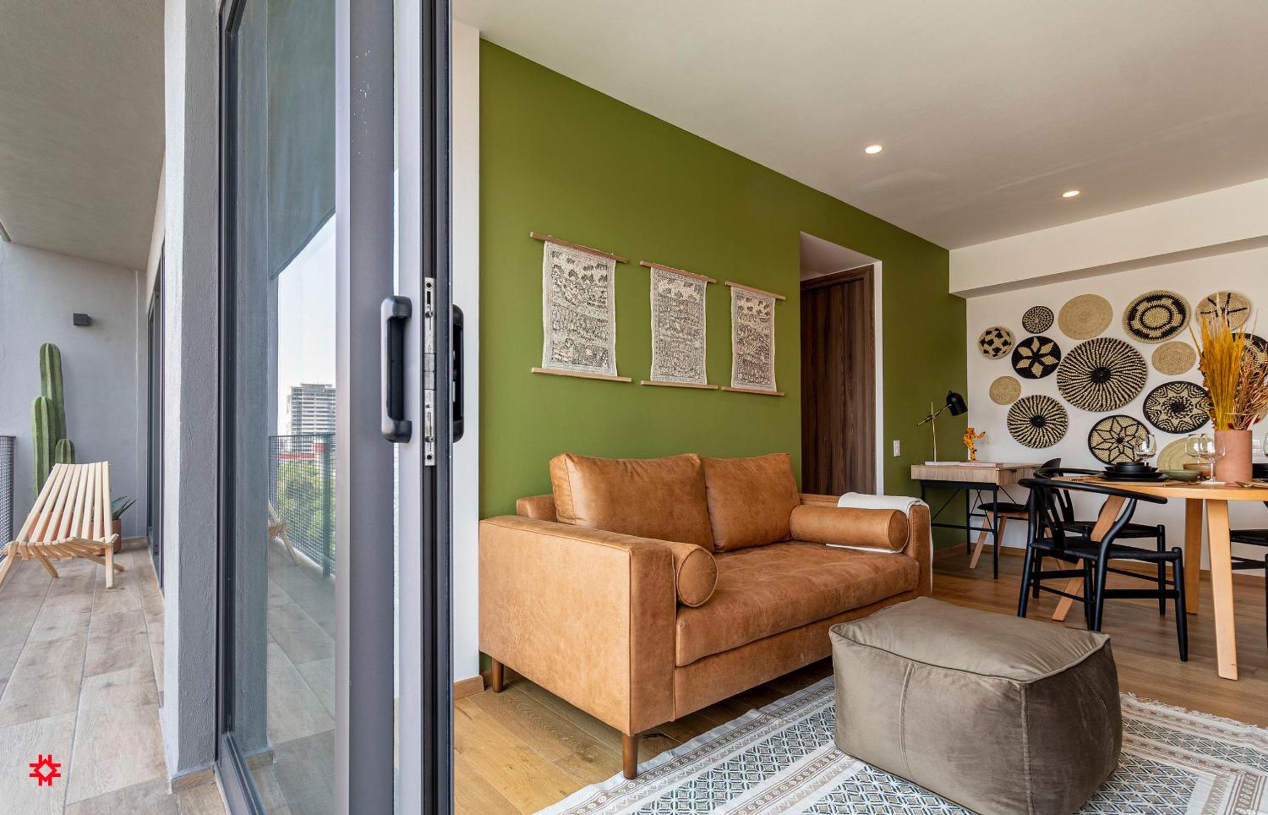 Apartment with Balcony photo 1