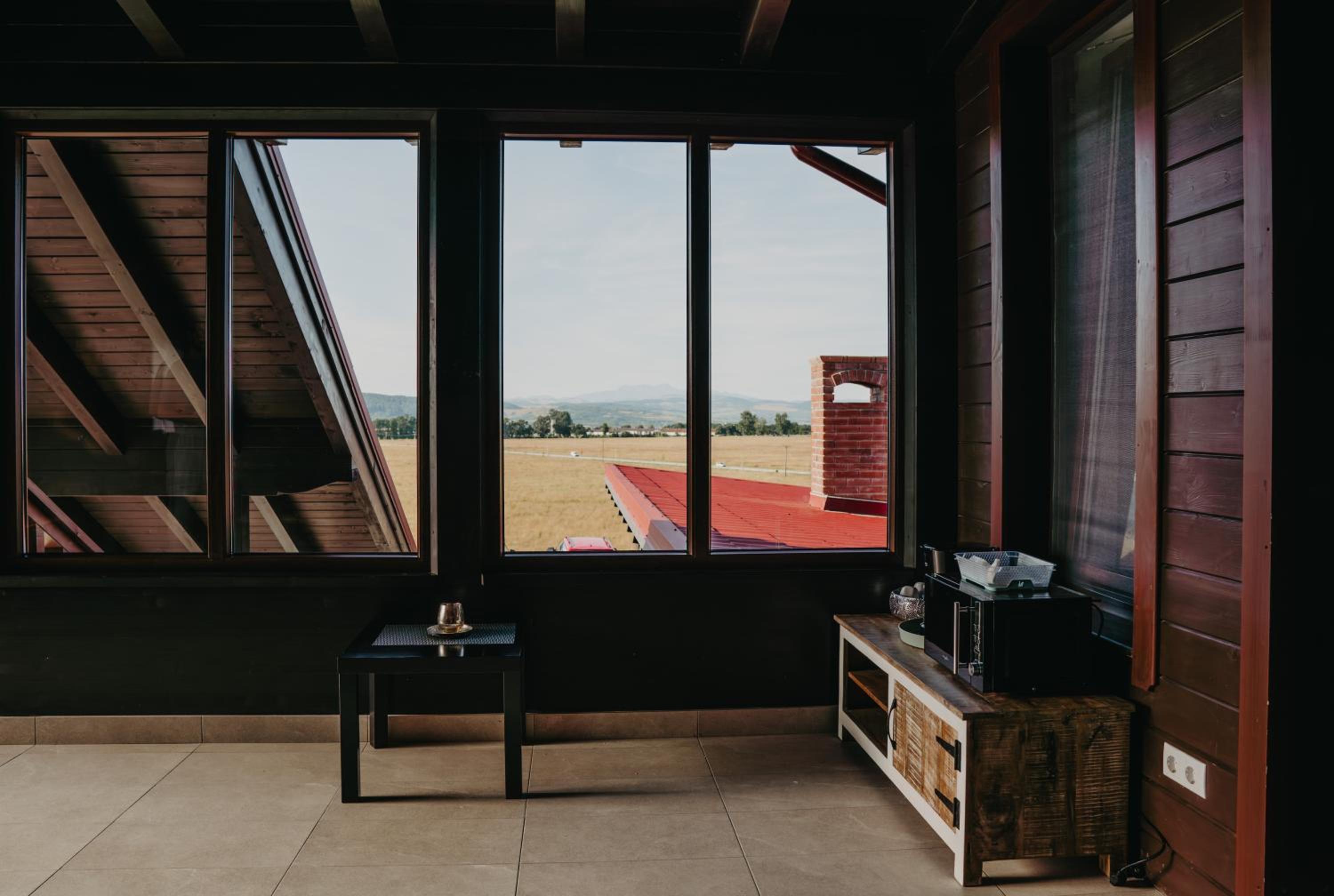 Deluxe Family Suite photo 3