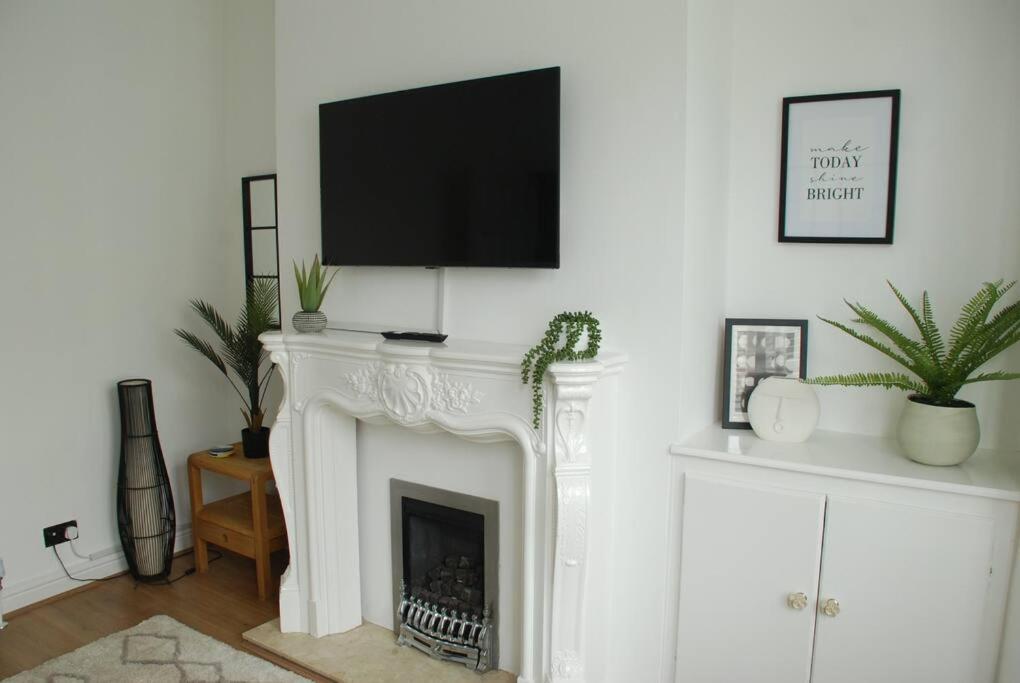 Two-Bedroom House photo 3