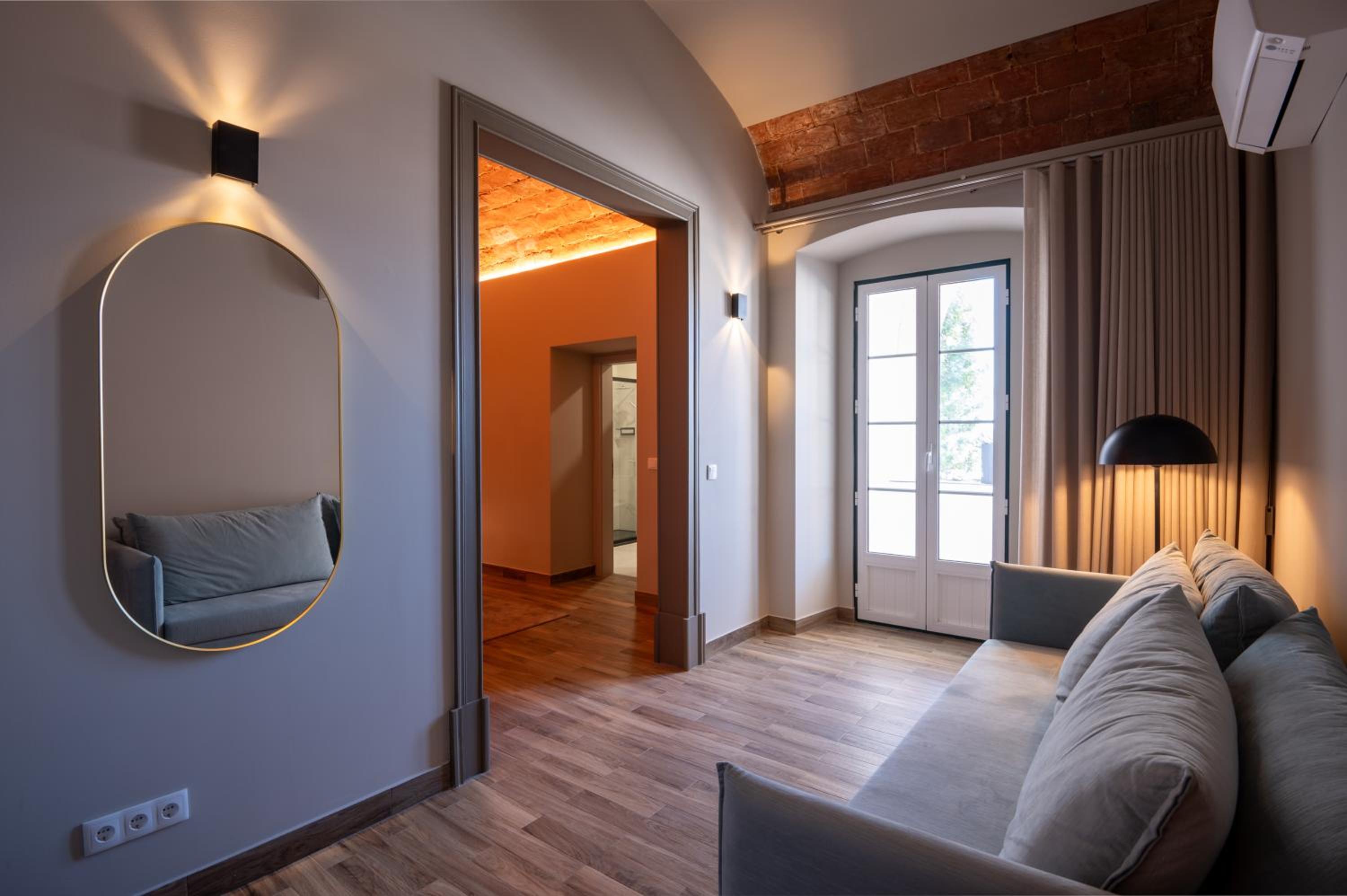 Suite With Mountain View